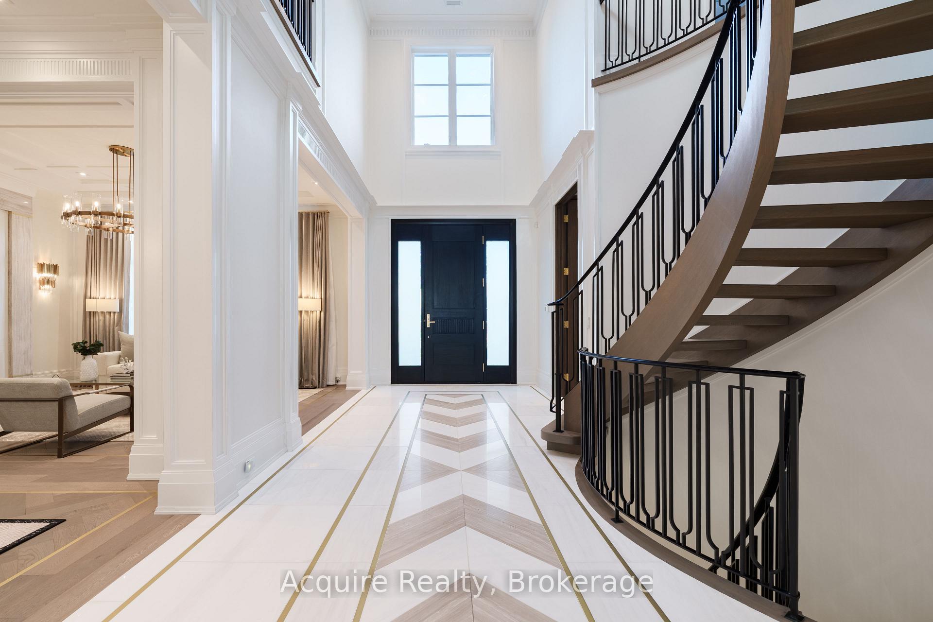 Photo 2 of 55 Leacroft Crescent, North York, Banbury-Don Mills — HOMEH