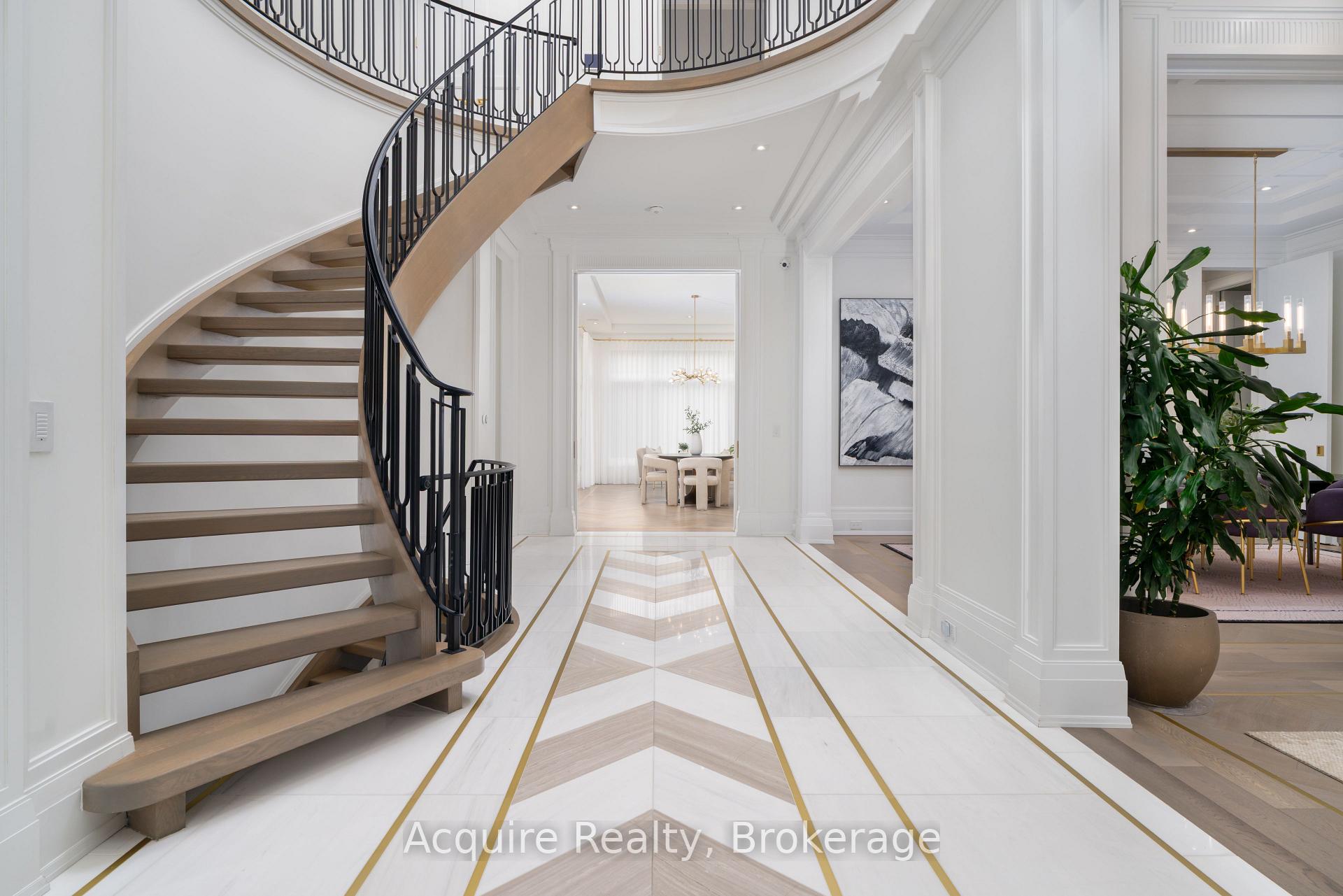 Photo 3 of 55 Leacroft Crescent, North York, Banbury-Don Mills — HOMEH