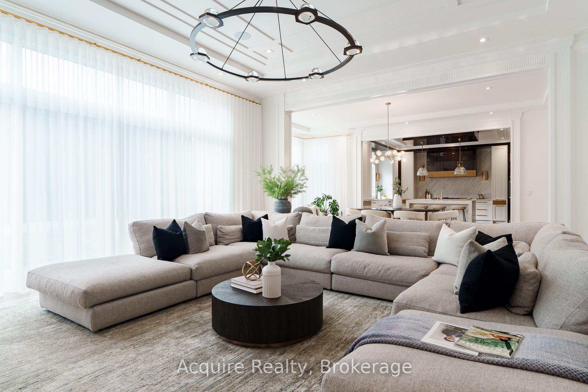 Photo 9 of 55 Leacroft Crescent, North York, Banbury-Don Mills — HOMEH