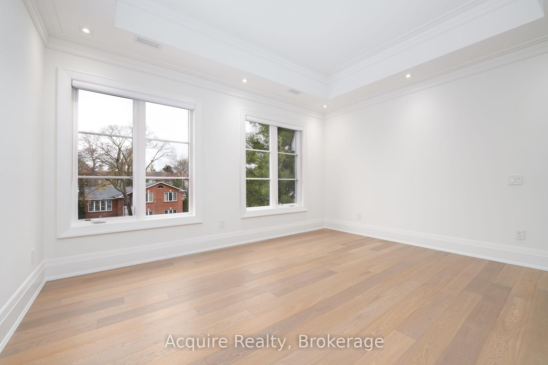 Photo 31 of 55 Leacroft Crescent, North York, Banbury-Don Mills — HOMEH