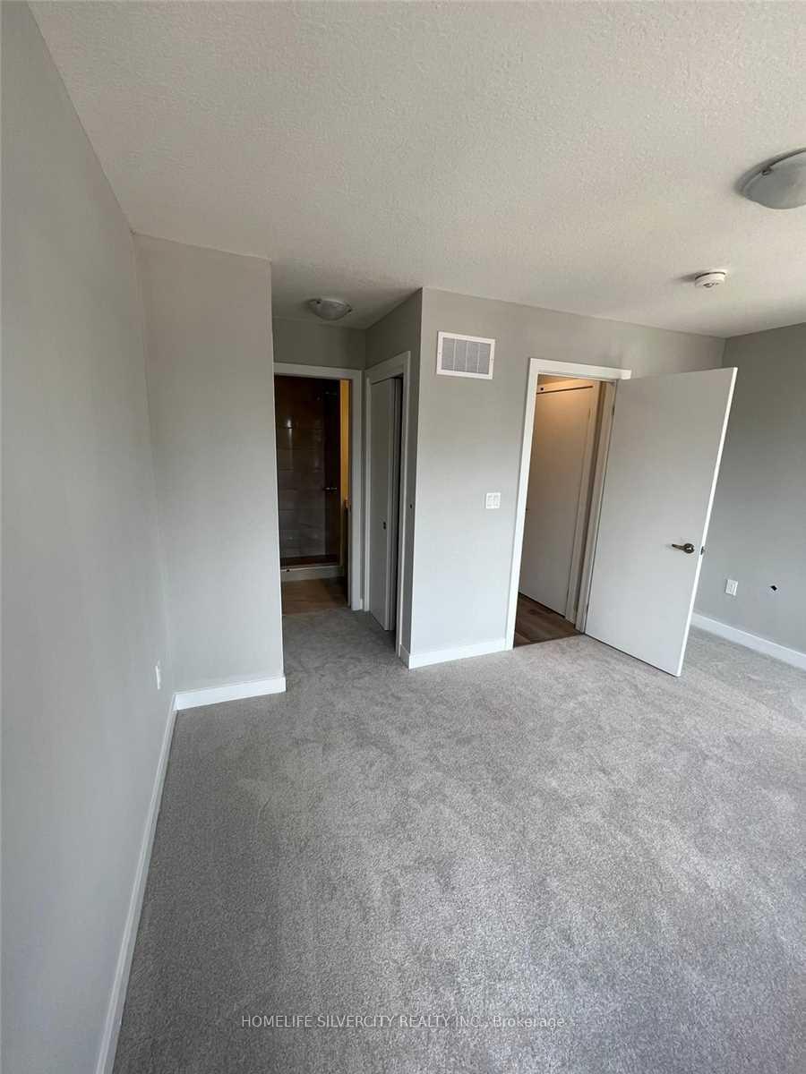 Photo 7 of Unit 6, 527 Shaver Road, Hamilton, Ancaster — HOMEH