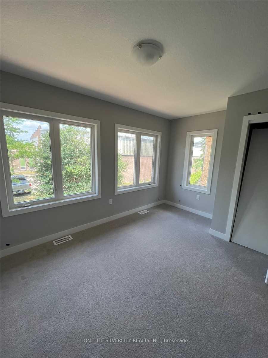 Photo 8 of Unit 6, 527 Shaver Road, Hamilton, Ancaster — HOMEH