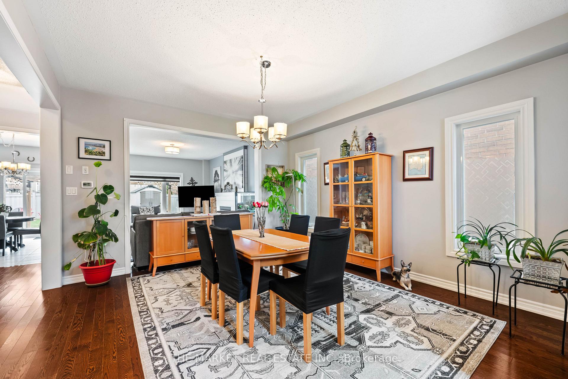 Photo 5 of 877 O'Reilly Crescent, Shelburne — HOMEH