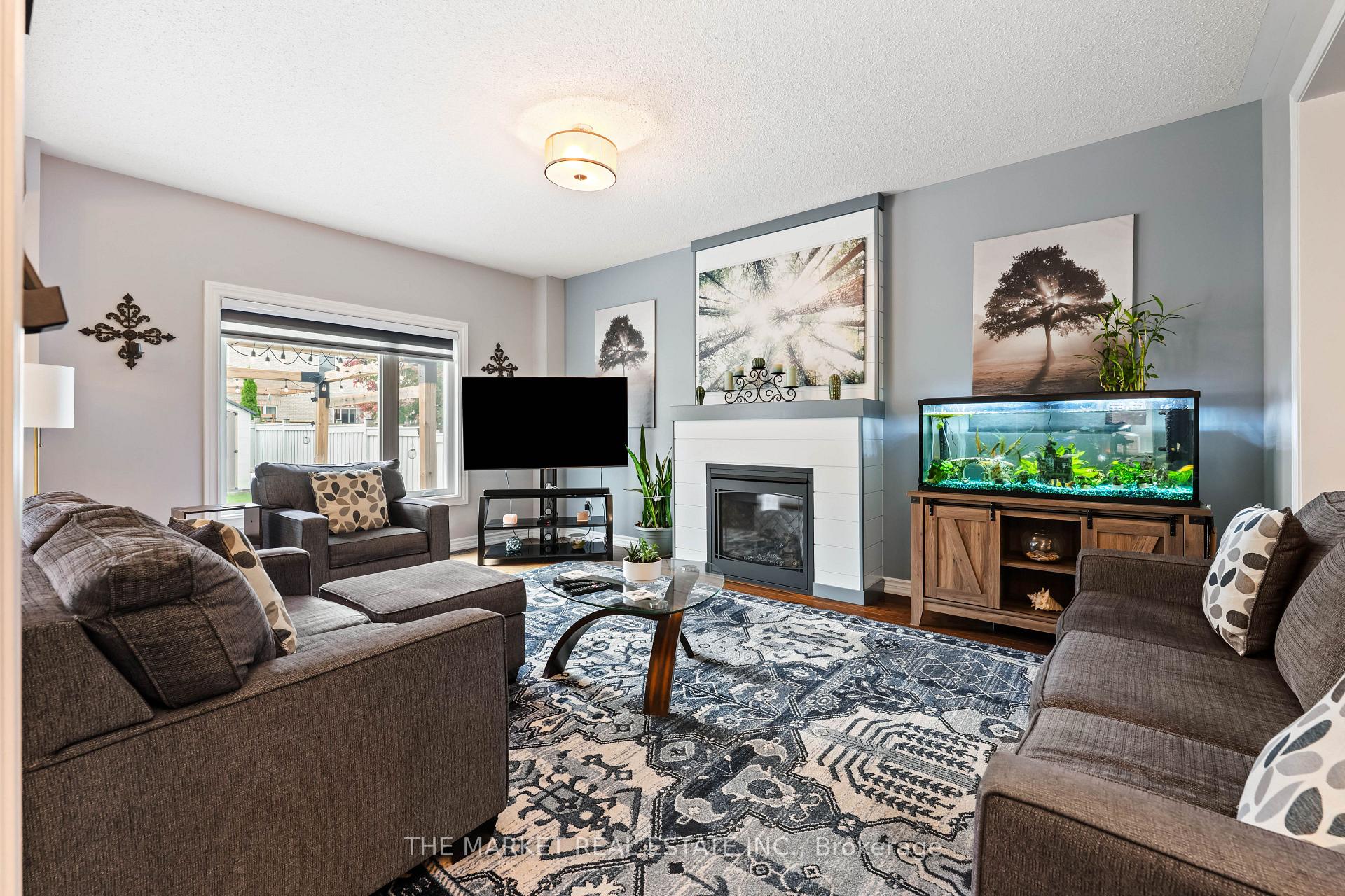 Photo 10 of 877 O'Reilly Crescent, Shelburne — HOMEH