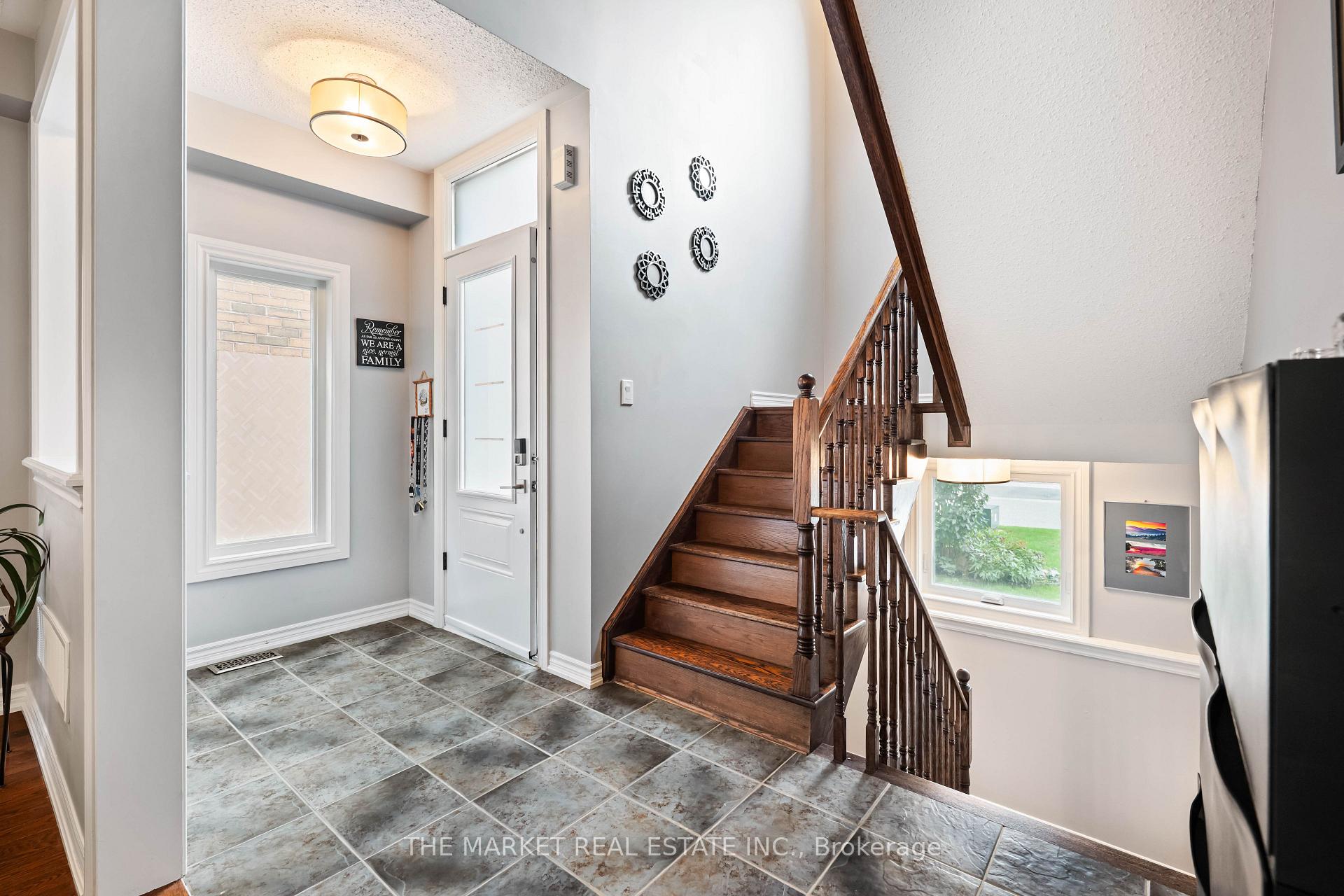 Photo 21 of 877 O'Reilly Crescent, Shelburne — HOMEH