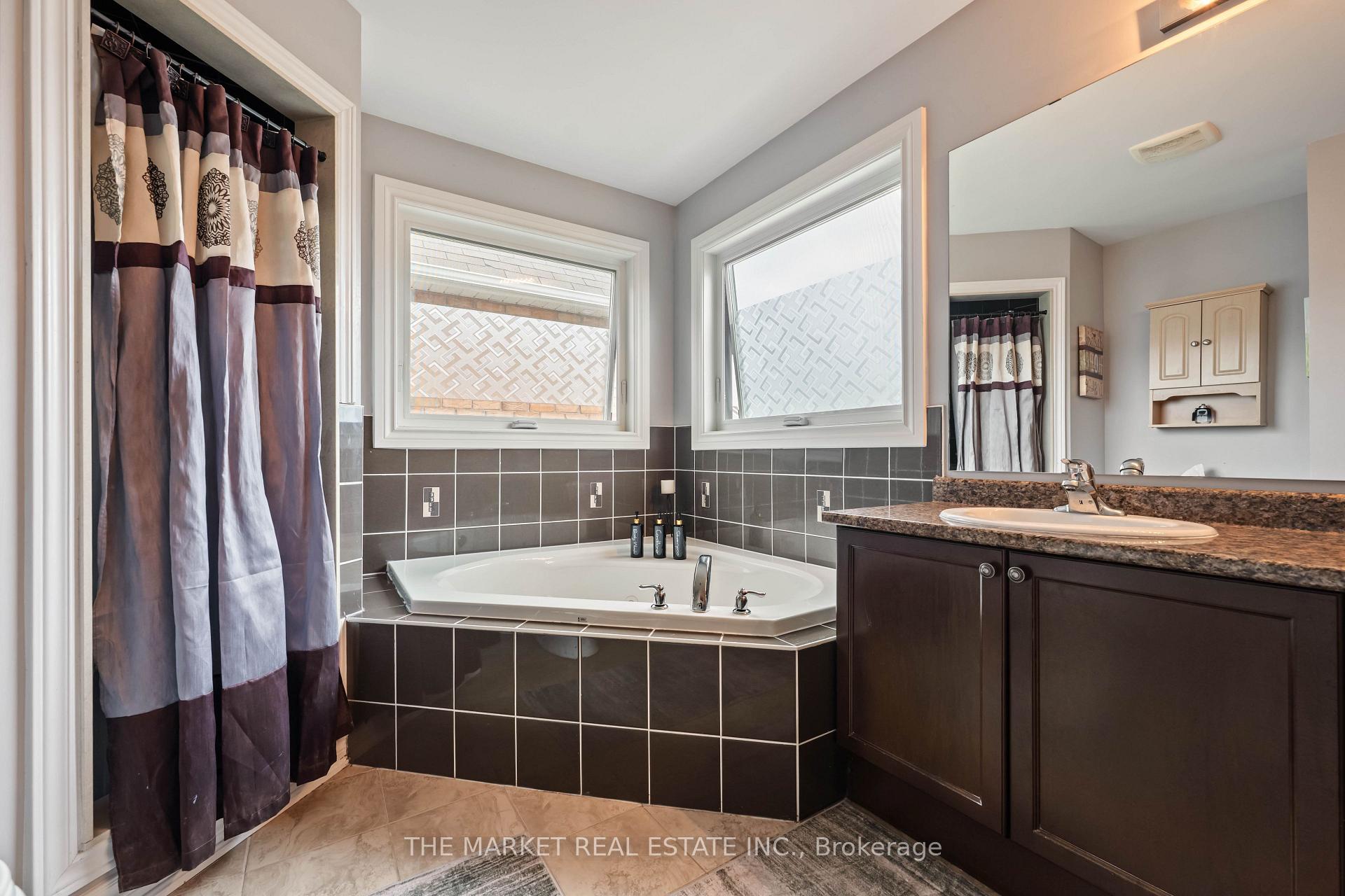 Photo 42 of 877 O'Reilly Crescent, Shelburne — HOMEH