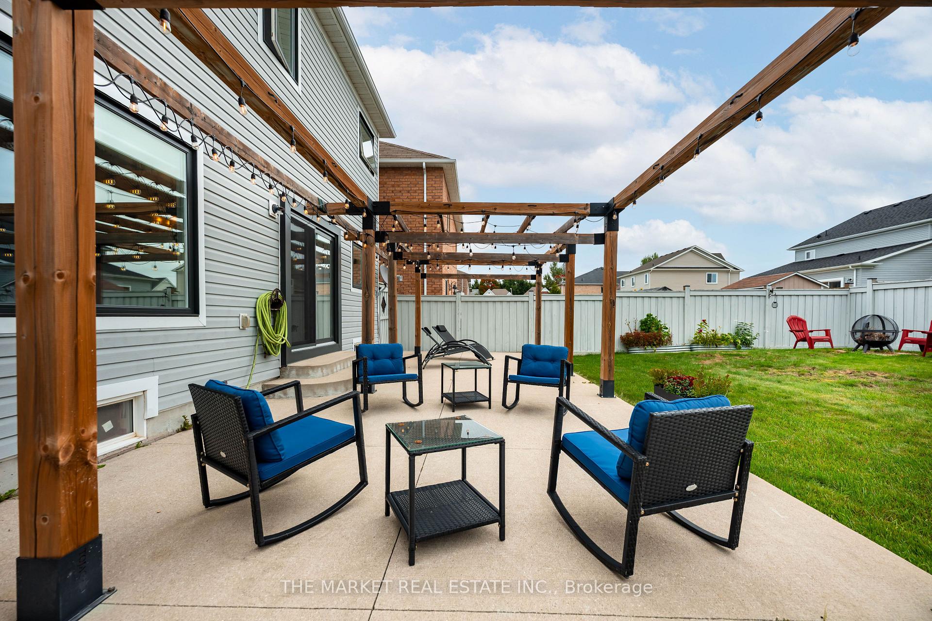 Photo 47 of 877 O'Reilly Crescent, Shelburne — HOMEH