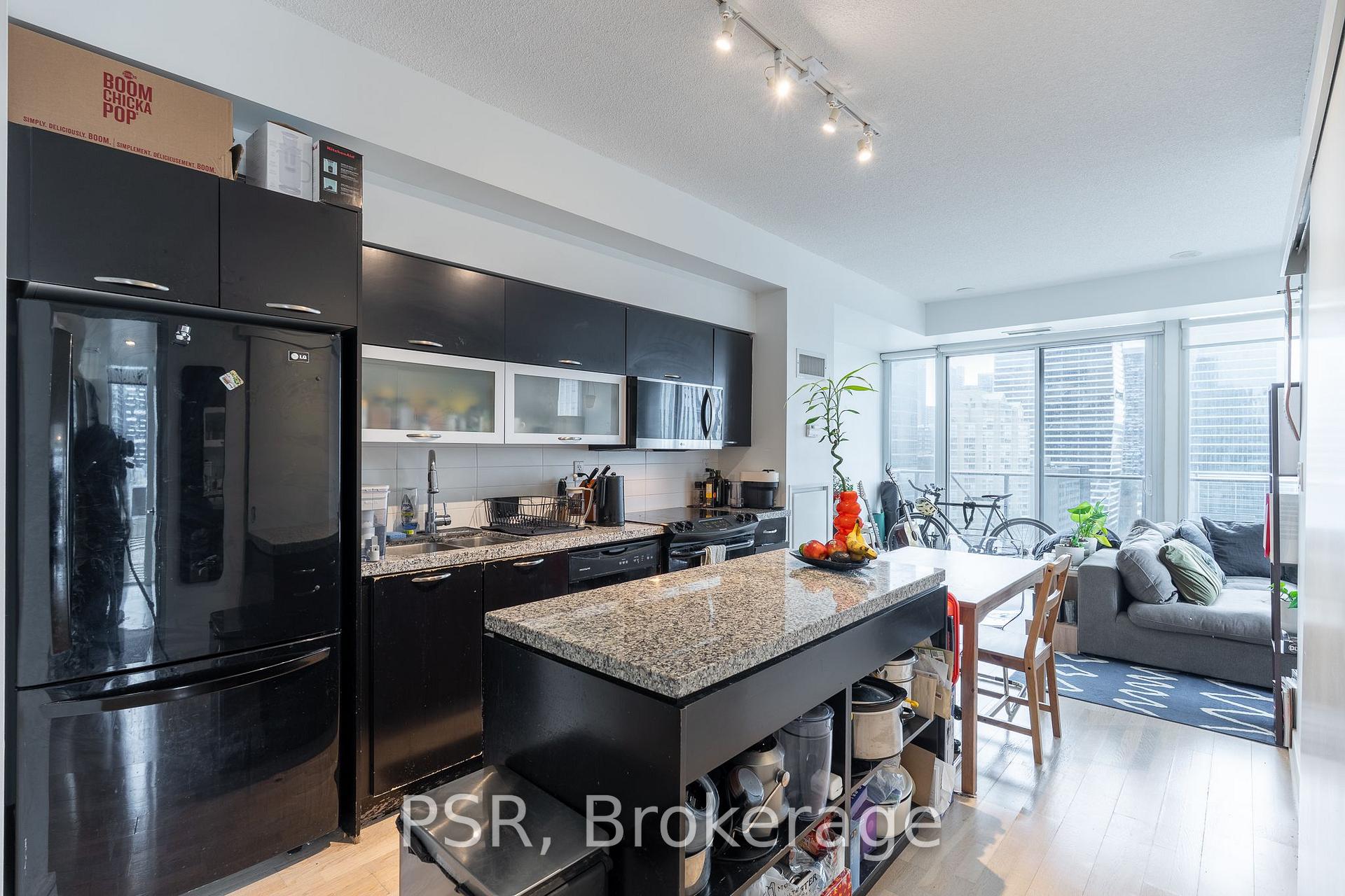 Photo 3 of Unit 1803, 126 Simcoe Street, Toronto, Waterfront Communities — HOMEH