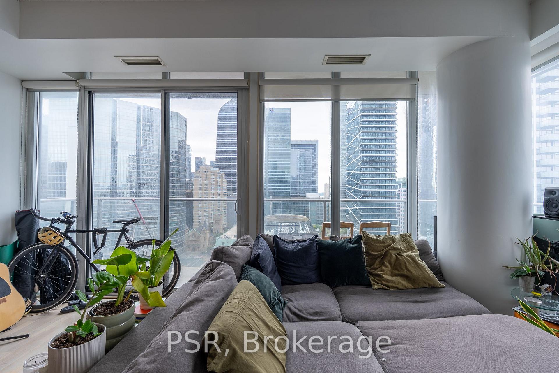 Photo 22 of Unit 1803, 126 Simcoe Street, Toronto, Waterfront Communities — HOMEH