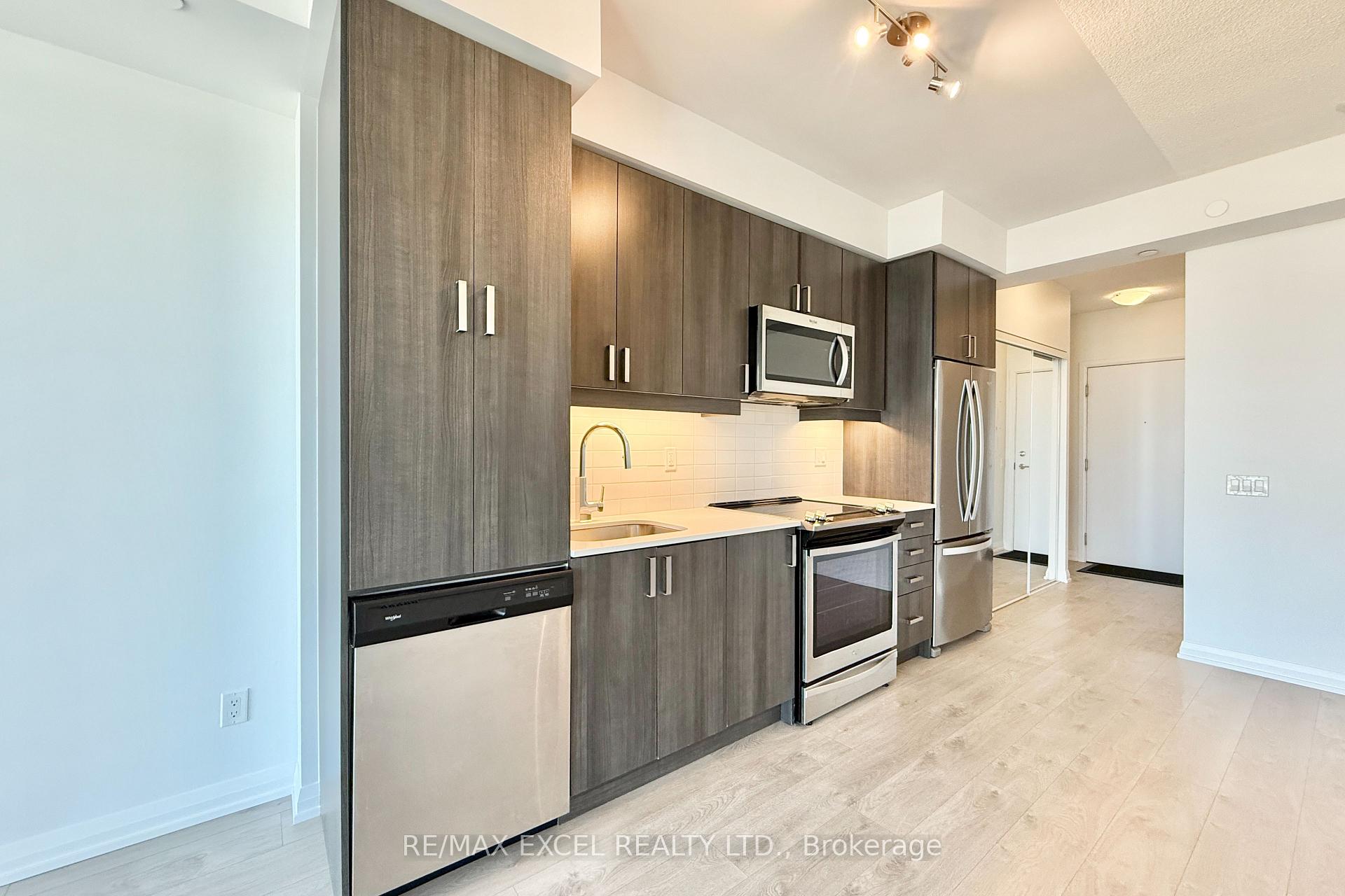 Photo 6 of Unit 3201, 7895 Jane Street, Vaughan, Concord — HOMEH