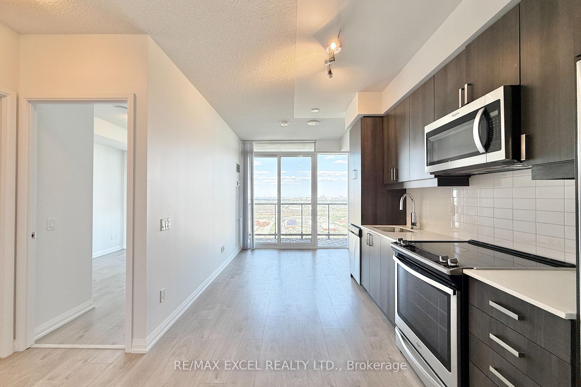 Photo 10 of Unit 3201, 7895 Jane Street, Vaughan, Concord — HOMEH