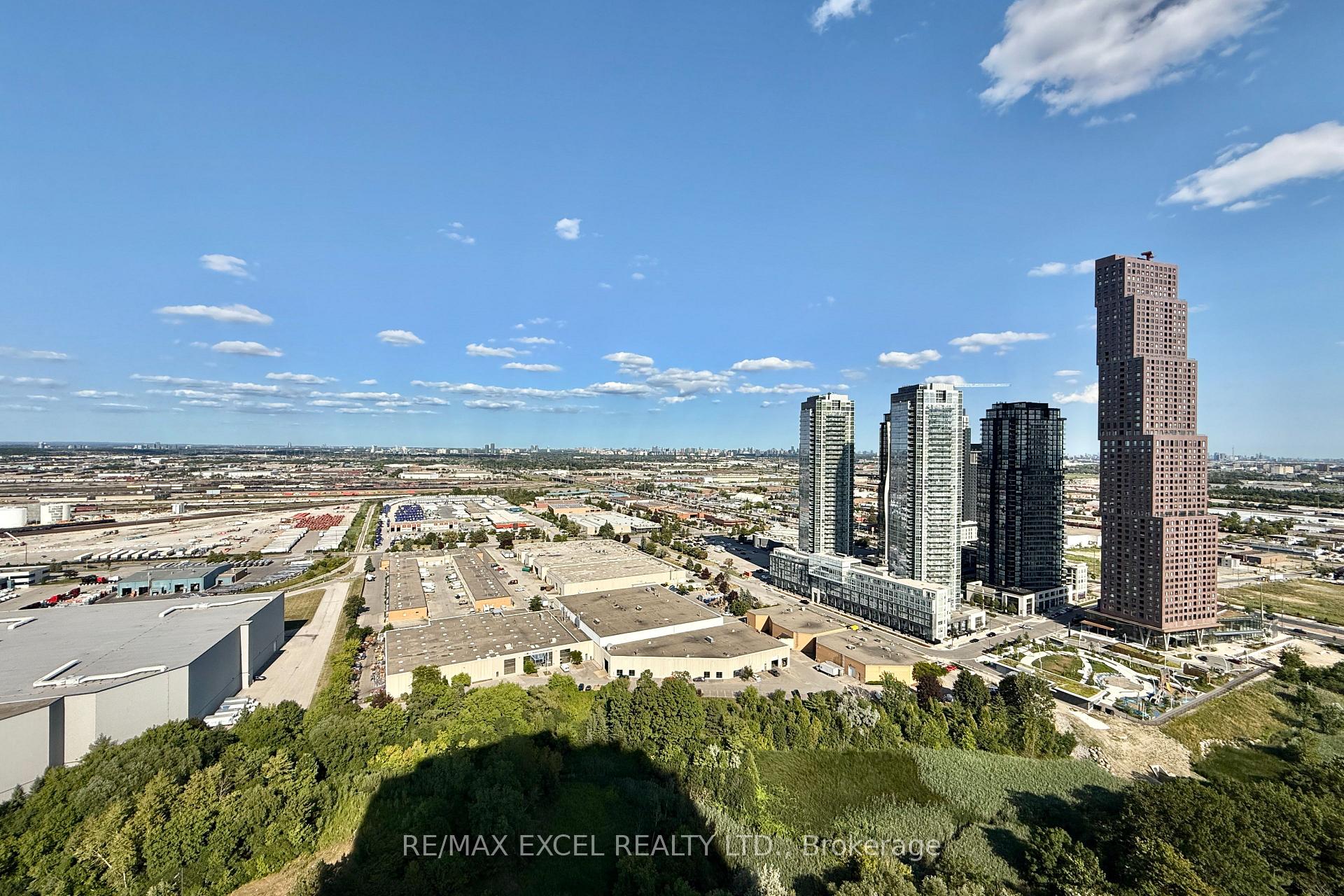 Photo 16 of Unit 3201, 7895 Jane Street, Vaughan, Concord — HOMEH