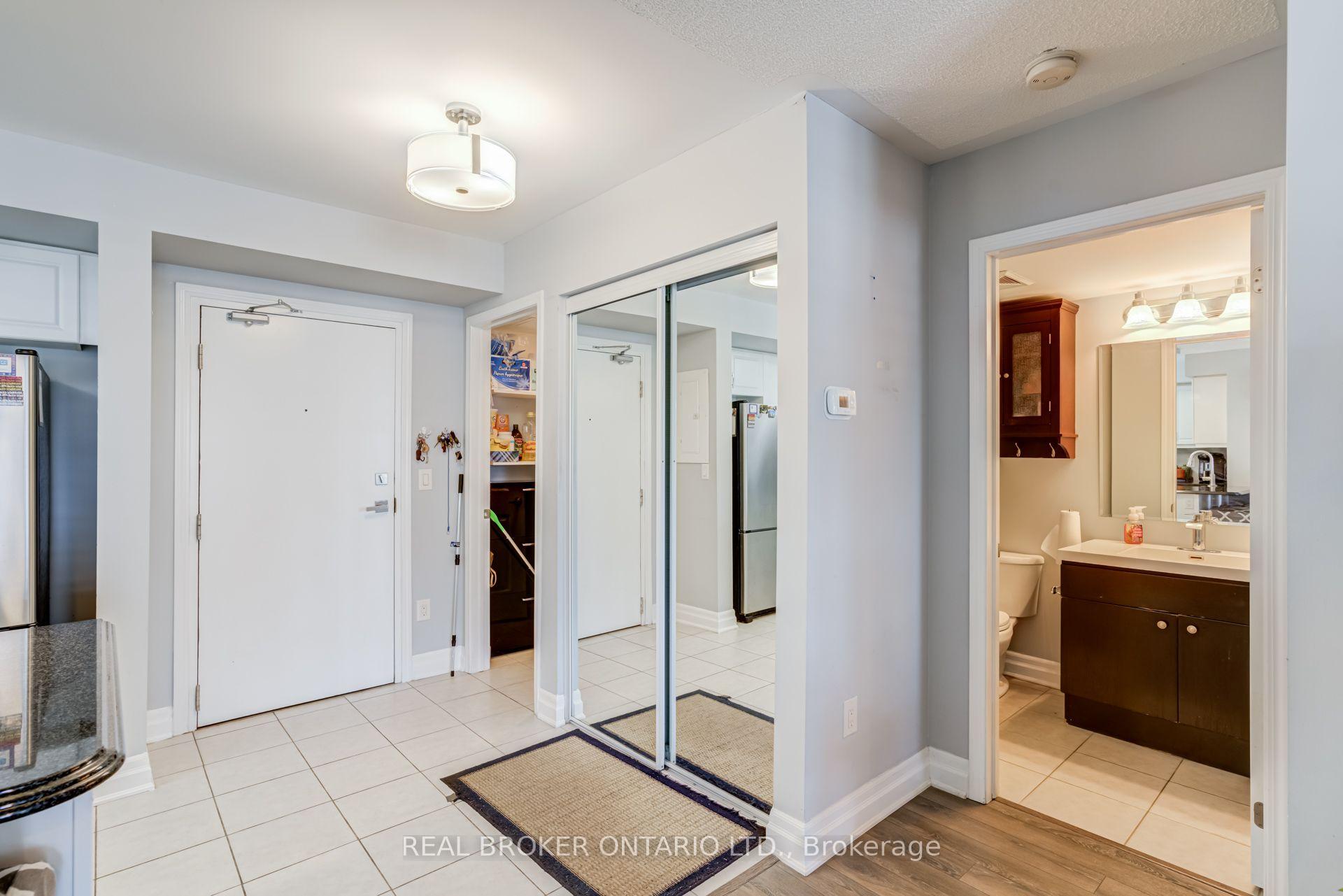 Photo 4 of Unit 105, 1045 Nadalin Heights, Milton, Willmott — HOMEH