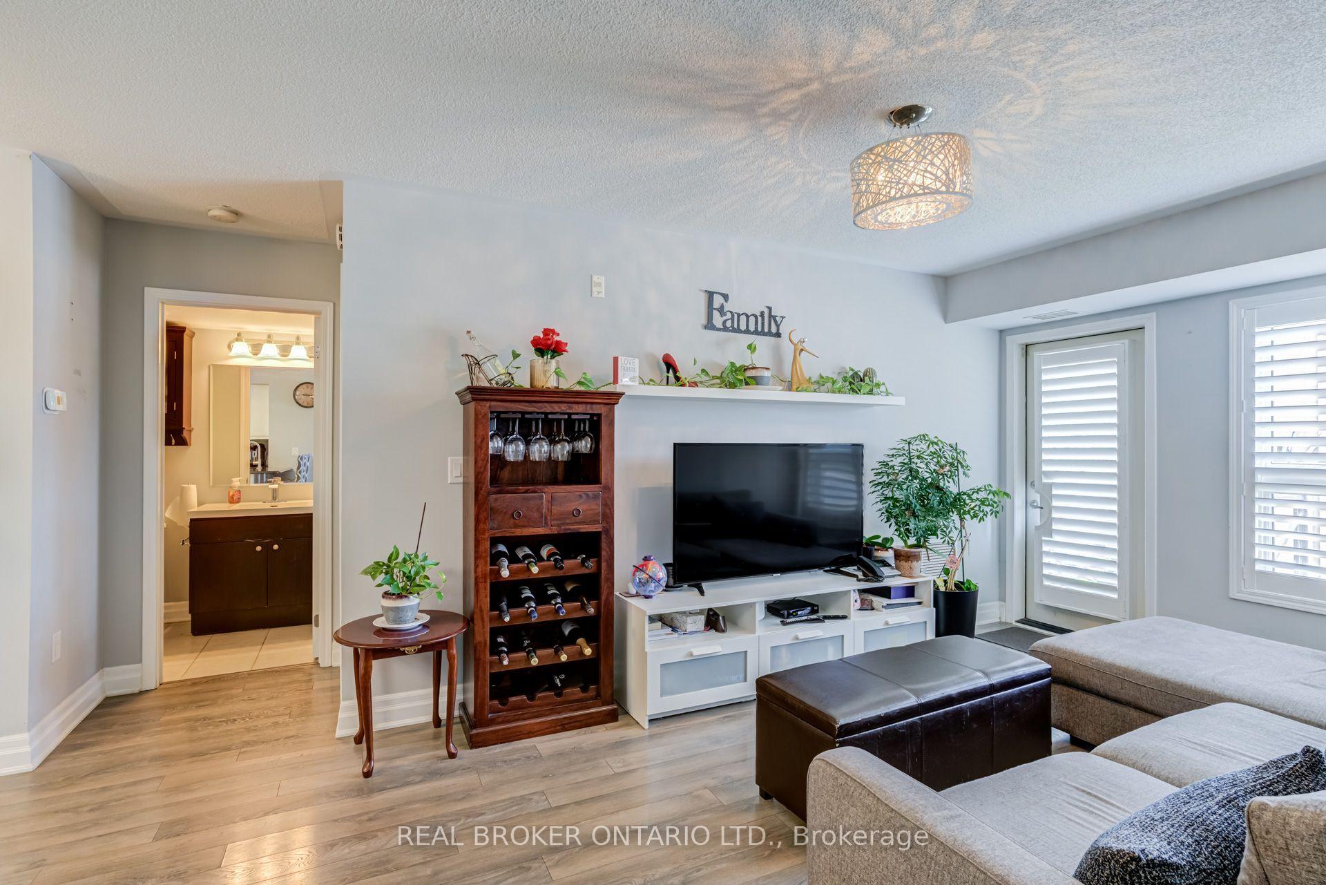 Photo 12 of Unit 105, 1045 Nadalin Heights, Milton, Willmott — HOMEH