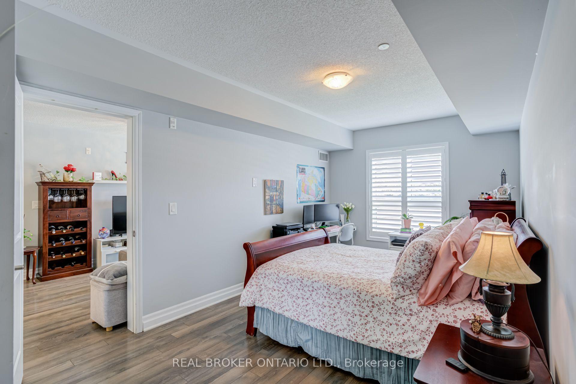 Photo 14 of Unit 105, 1045 Nadalin Heights, Milton, Willmott — HOMEH