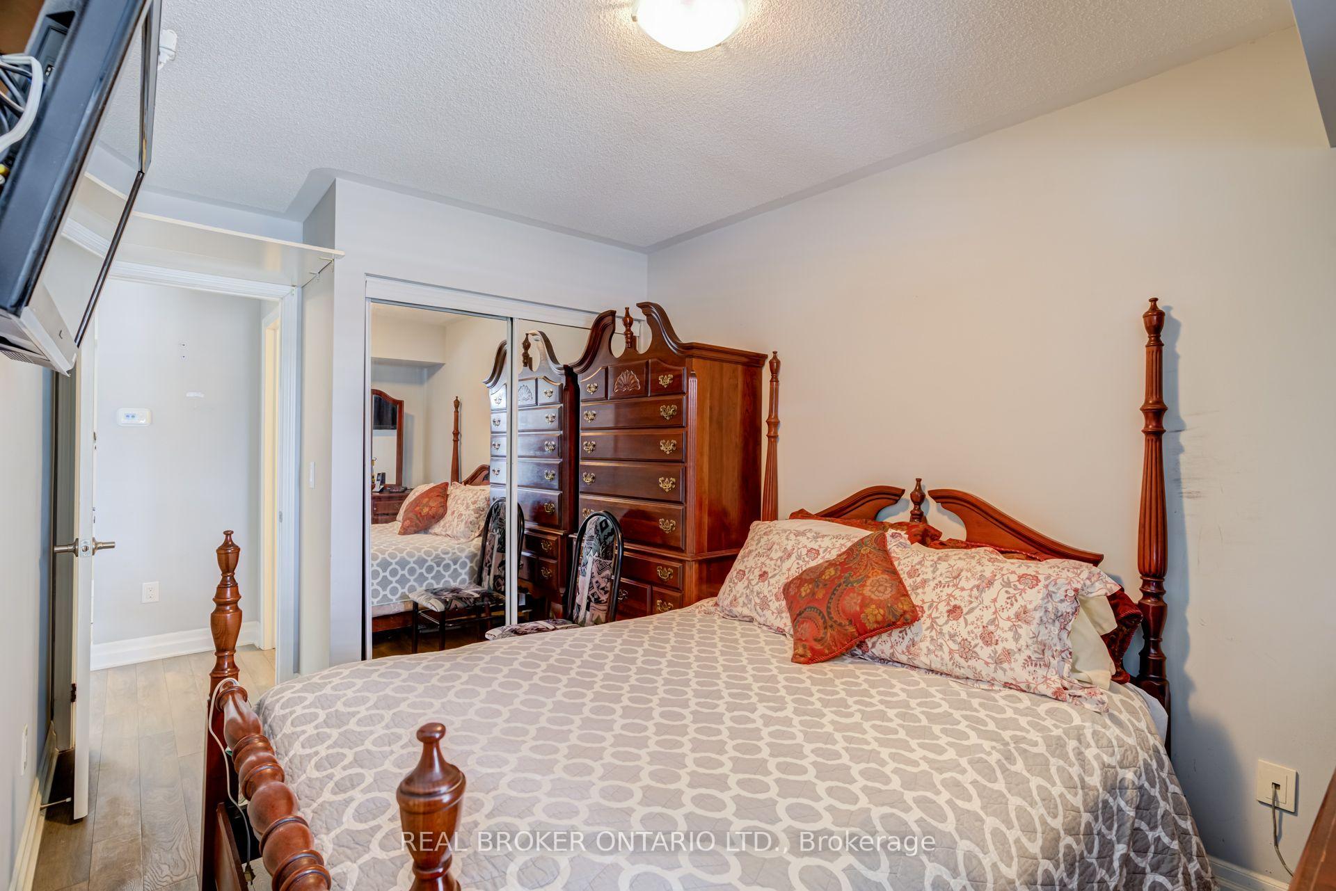 Photo 18 of Unit 105, 1045 Nadalin Heights, Milton, Willmott — HOMEH
