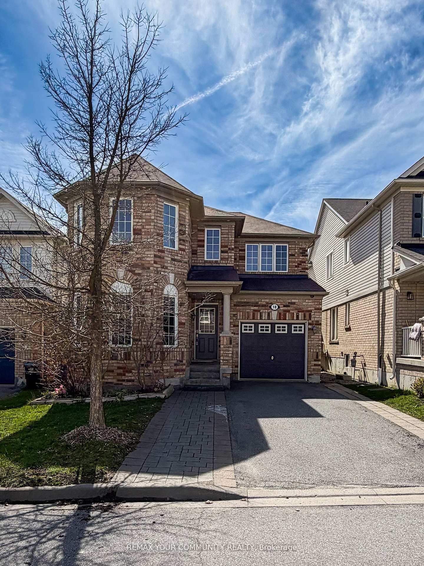 Photo 7 of 18 Gordon Drive, New Tecumseth, Alliston — HOMEH