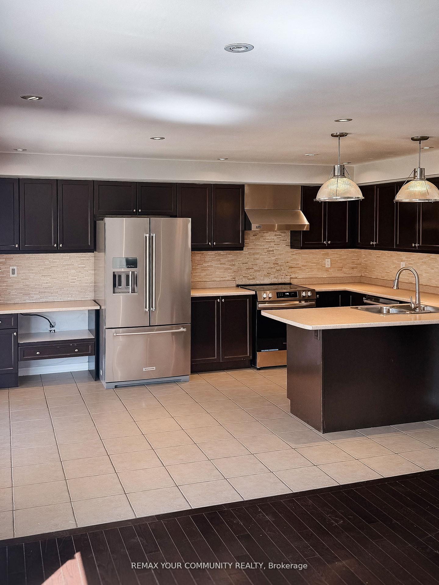 Photo 17 of 18 Gordon Drive, New Tecumseth, Alliston — HOMEH