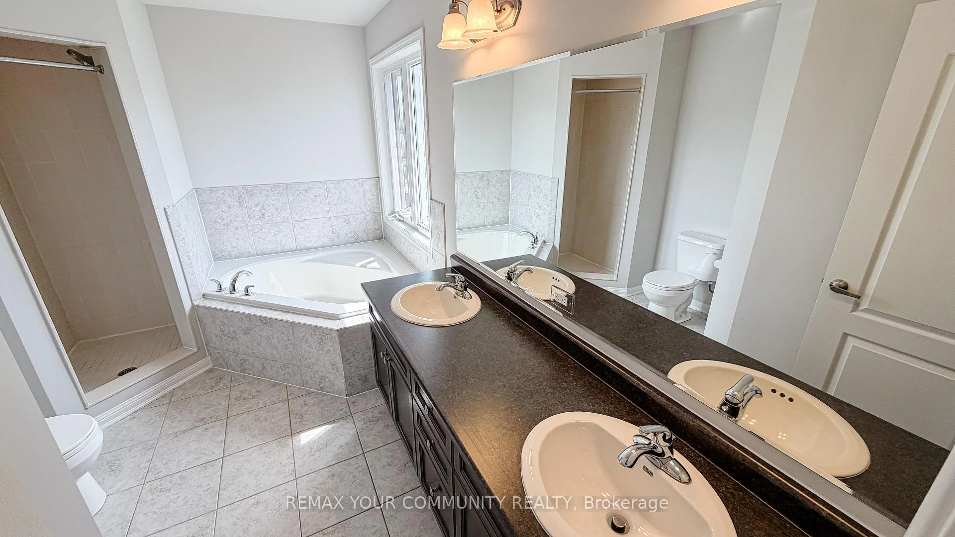 Photo 42 of 18 Gordon Drive, New Tecumseth, Alliston — HOMEH