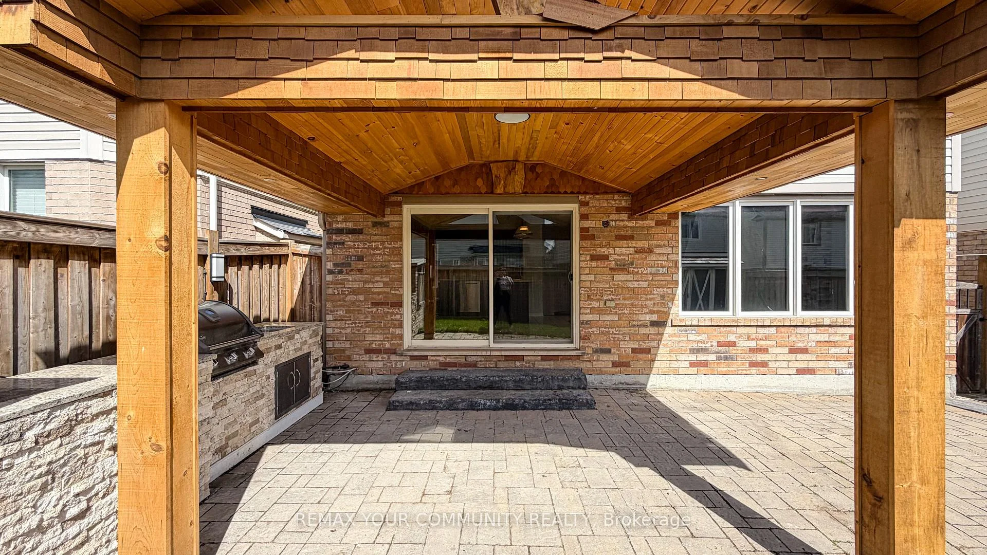 Photo 74 of 18 Gordon Drive, New Tecumseth, Alliston — HOMEH