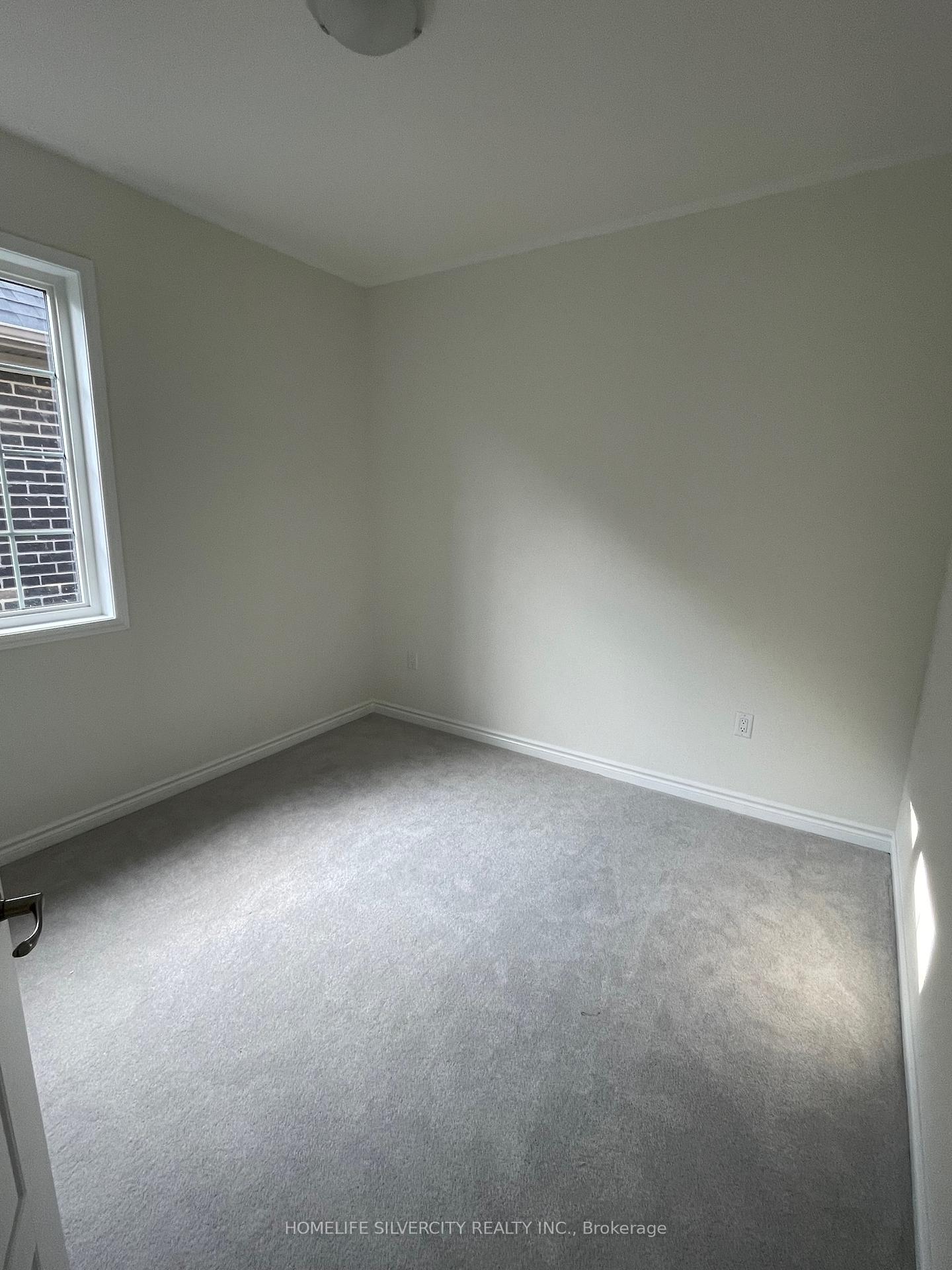 Photo 25 of 67 Ten Pines Road, Vaughan, Kleinburg — HOMEH
