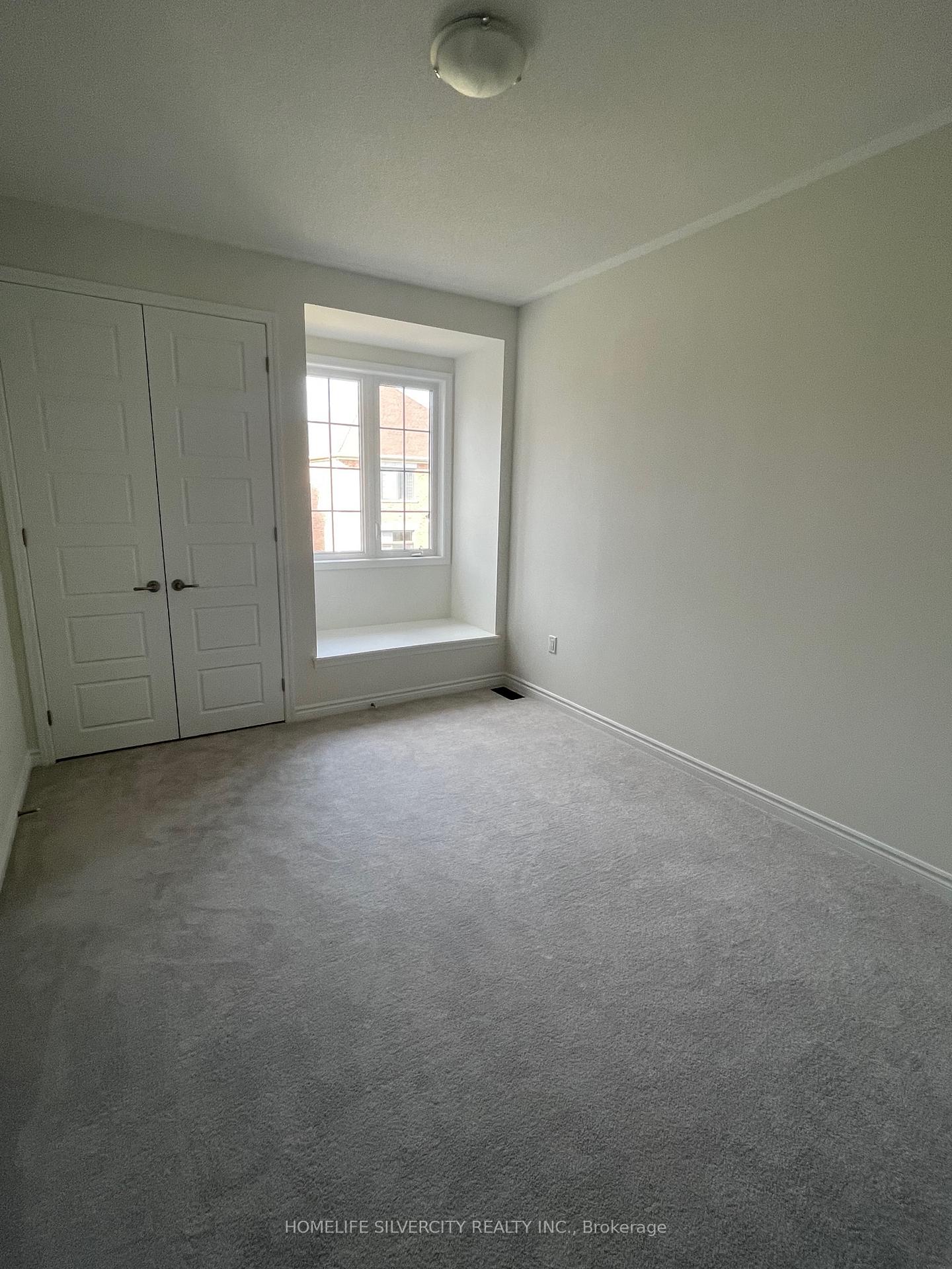 Photo 35 of 67 Ten Pines Road, Vaughan, Kleinburg — HOMEH
