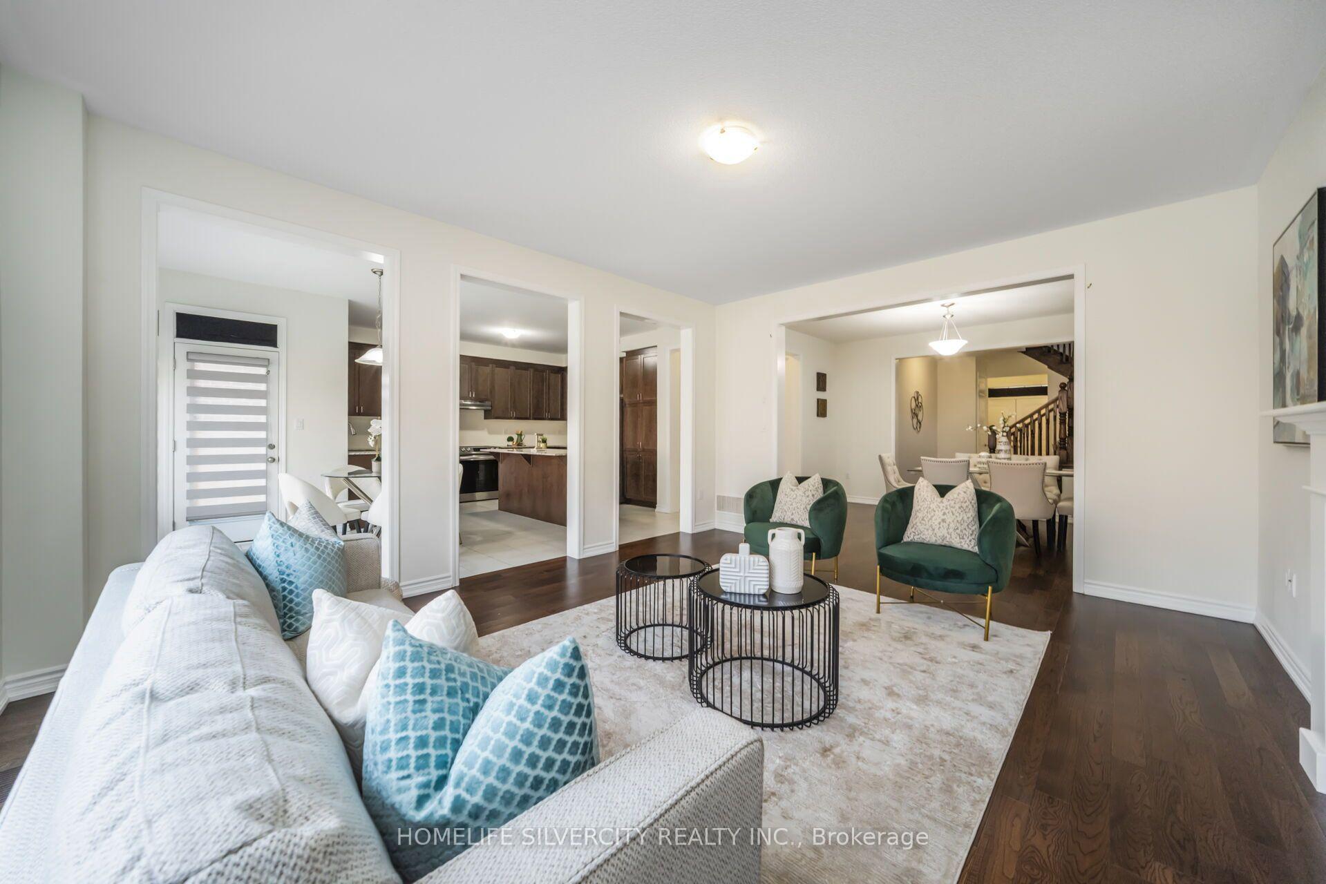 Photo 16 of 67 Ten Pines Road, Vaughan, Kleinburg — HOMEH