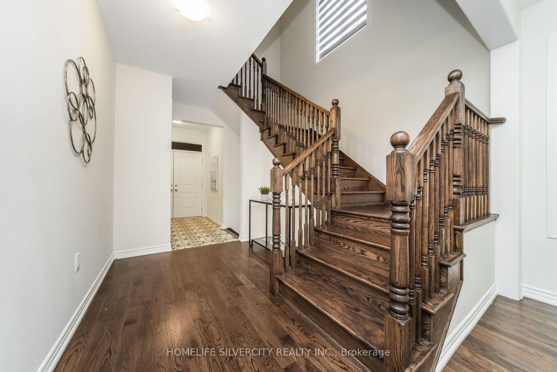 Photo 34 of 67 Ten Pines Road, Vaughan, Kleinburg — HOMEH