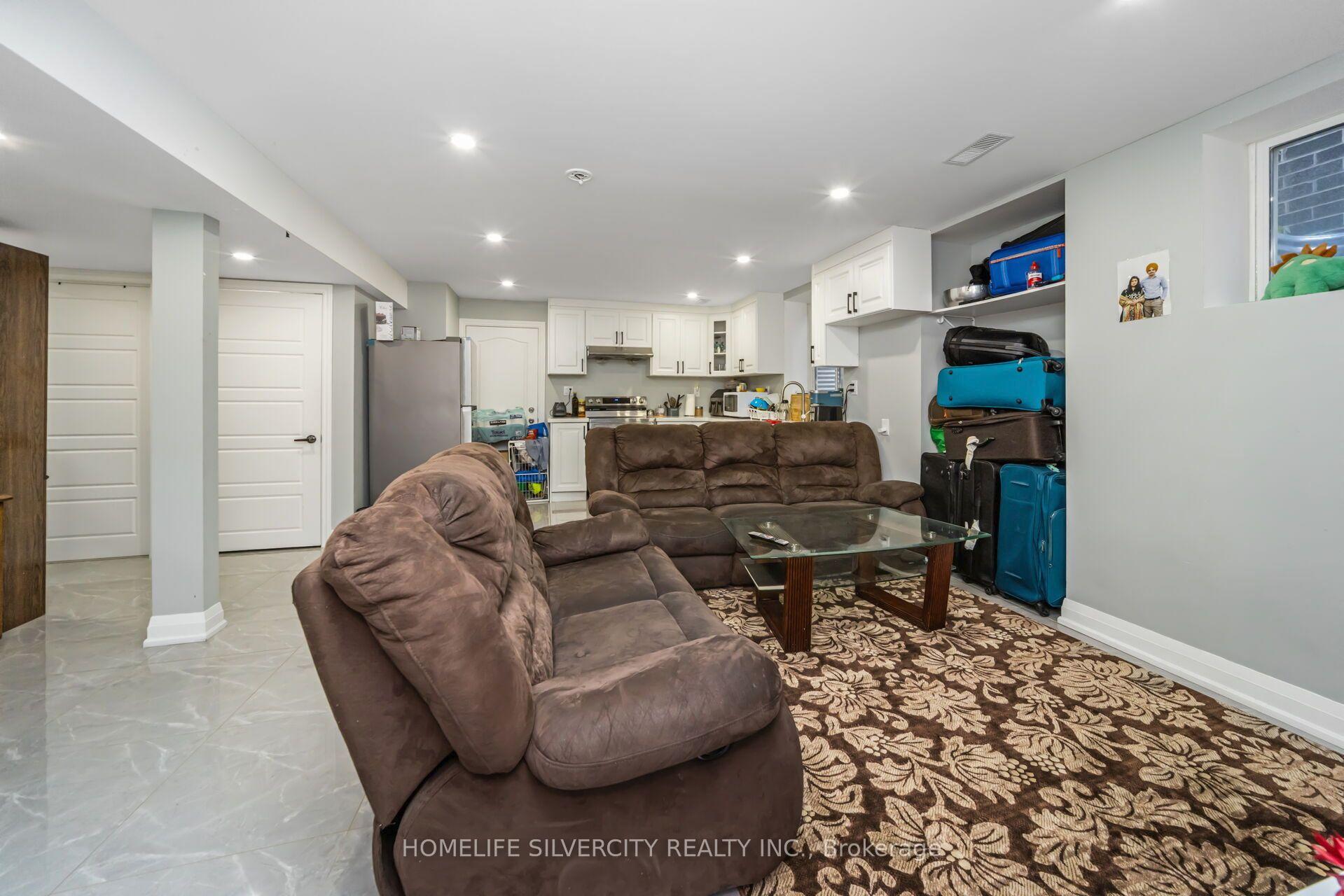 Photo 59 of 67 Ten Pines Road, Vaughan, Kleinburg — HOMEH