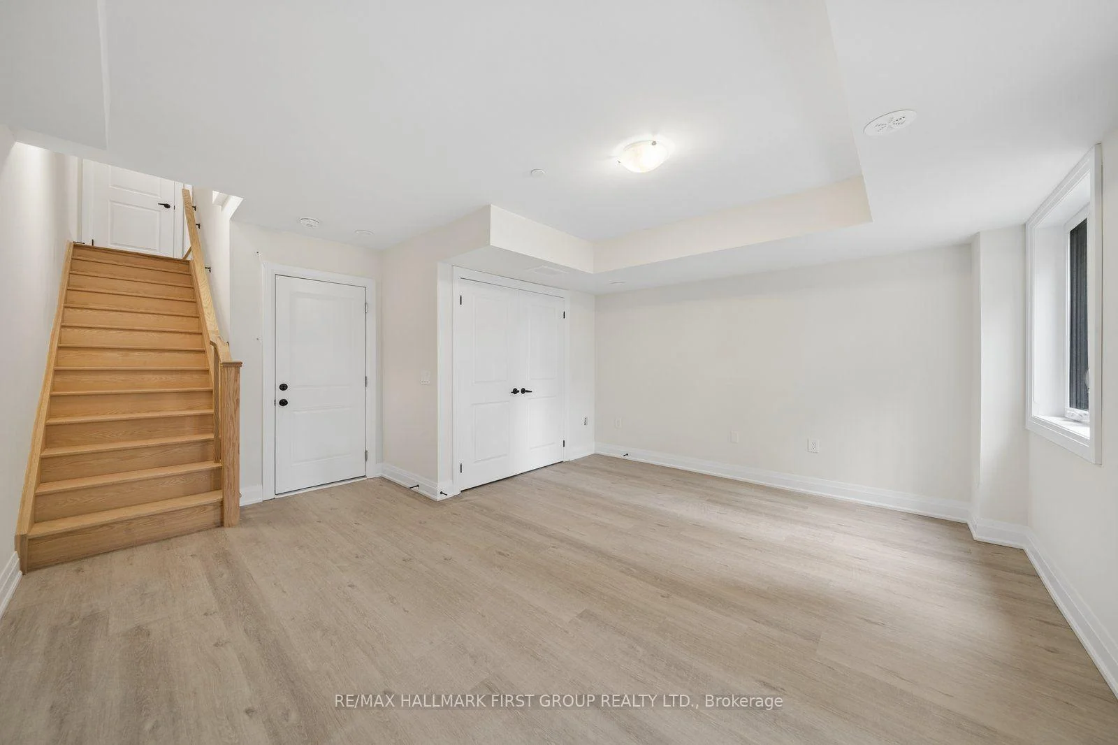 Photo 15 of 11 Marret Lane, Clarington, Newcastle — HOMEH