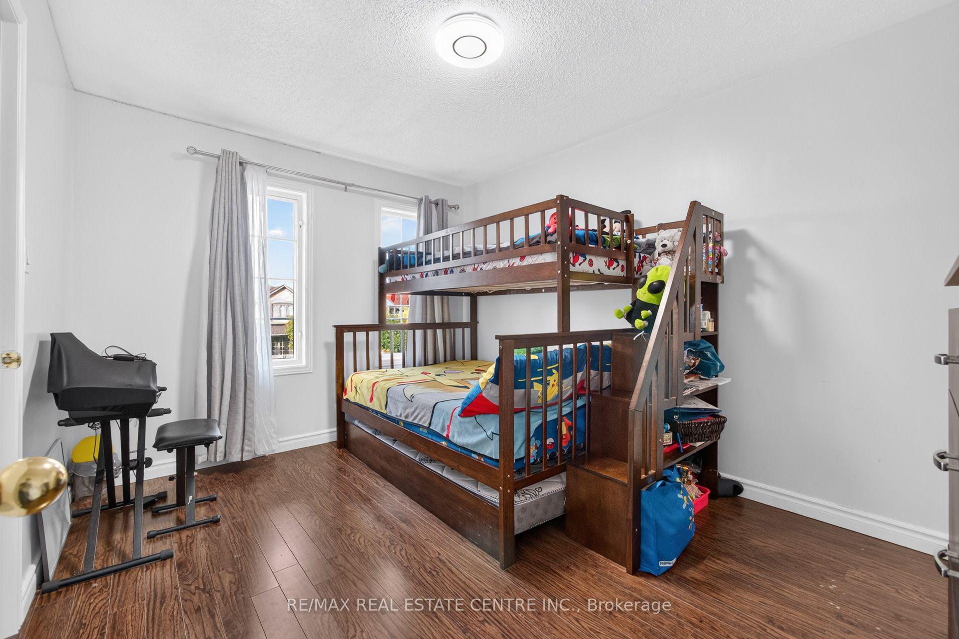 Photo 22 of 8 Flatlands Way, Brampton, Sandringham-Wellington — HOMEH