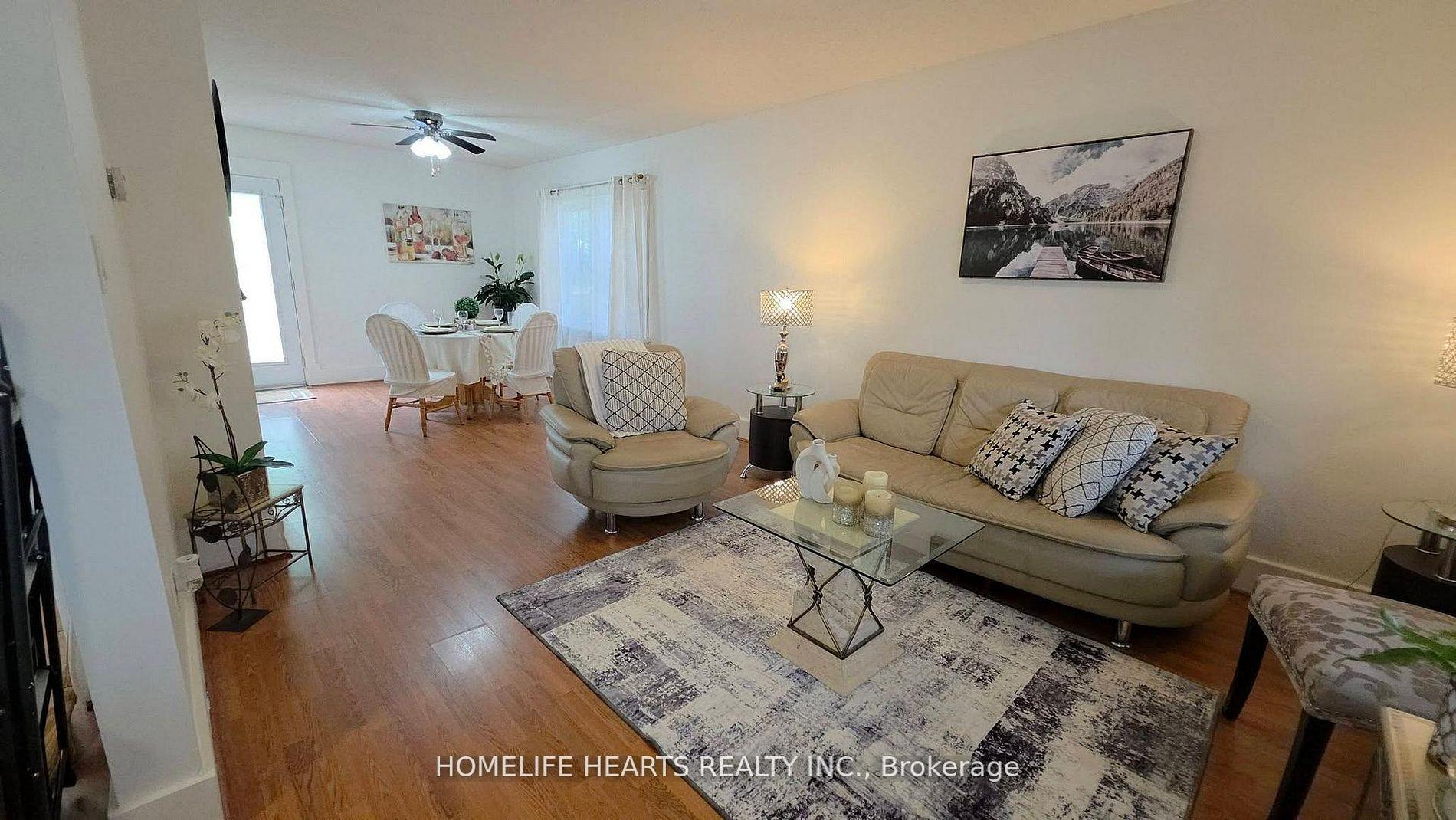 Photo 7 of 5404 Bridge Street, Niagara Falls, Cherrywood — HOMEH