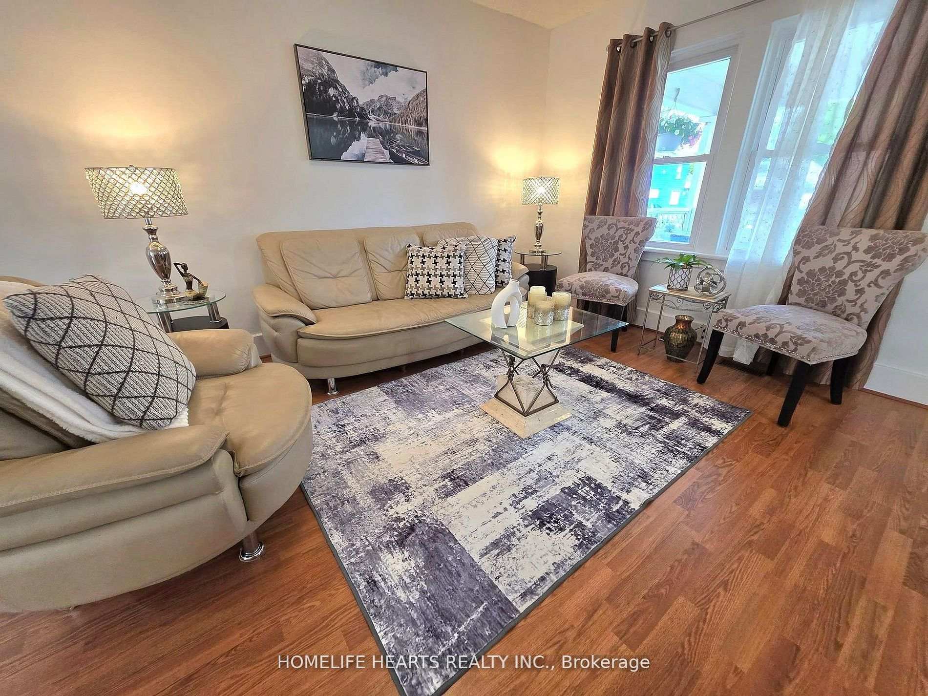 Photo 11 of 5404 Bridge Street, Niagara Falls, Cherrywood — HOMEH