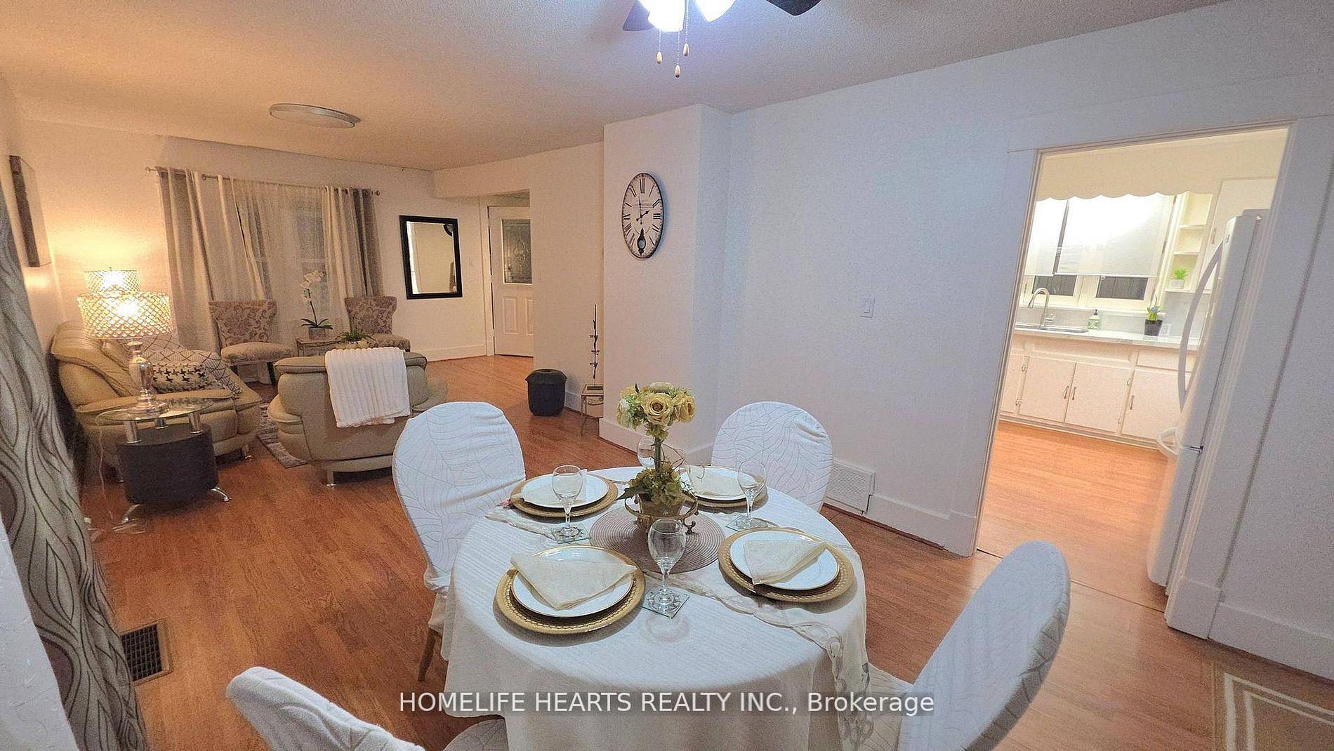 Photo 16 of 5404 Bridge Street, Niagara Falls, Cherrywood — HOMEH