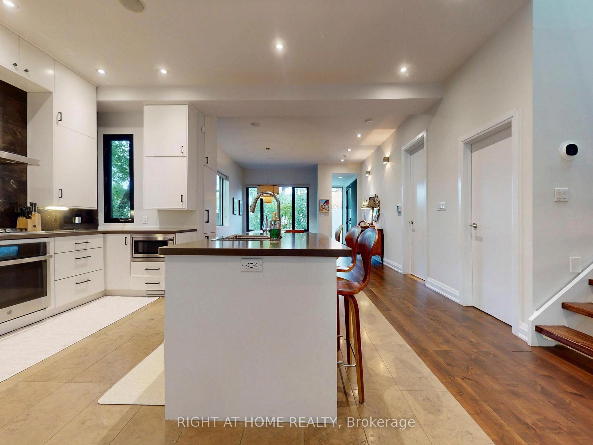 Photo 6 of 386 Rosewell Avenue, Toronto, Lawrence Park South — HOMEH
