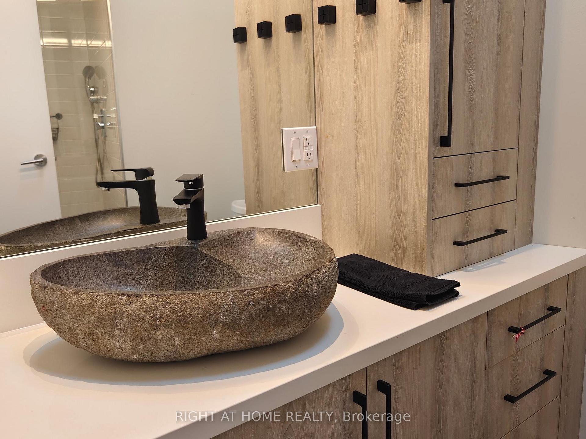 Photo 21 of 386 Rosewell Avenue, Toronto, Lawrence Park South — HOMEH