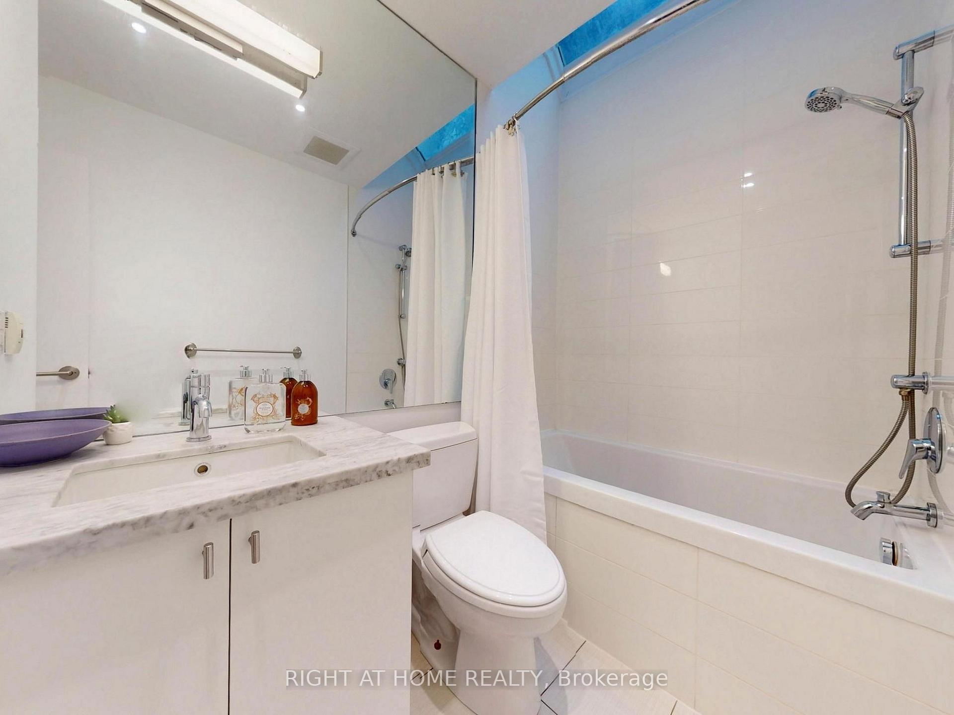 Photo 32 of 386 Rosewell Avenue, Toronto, Lawrence Park South — HOMEH