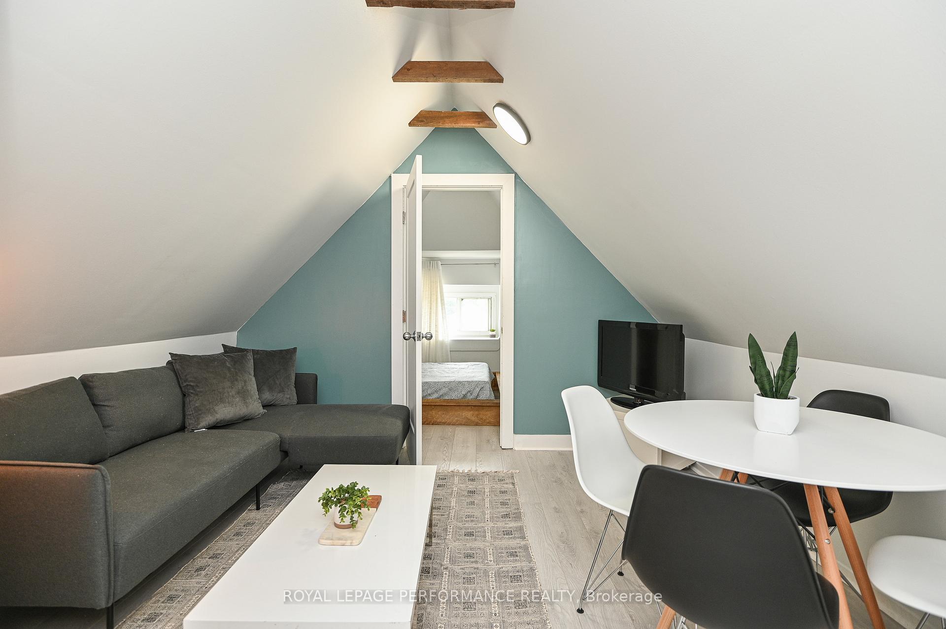 Photo 8 of Unit 3, 123 Pamilla Street, Ottawa, West Centre Town — HOMEH