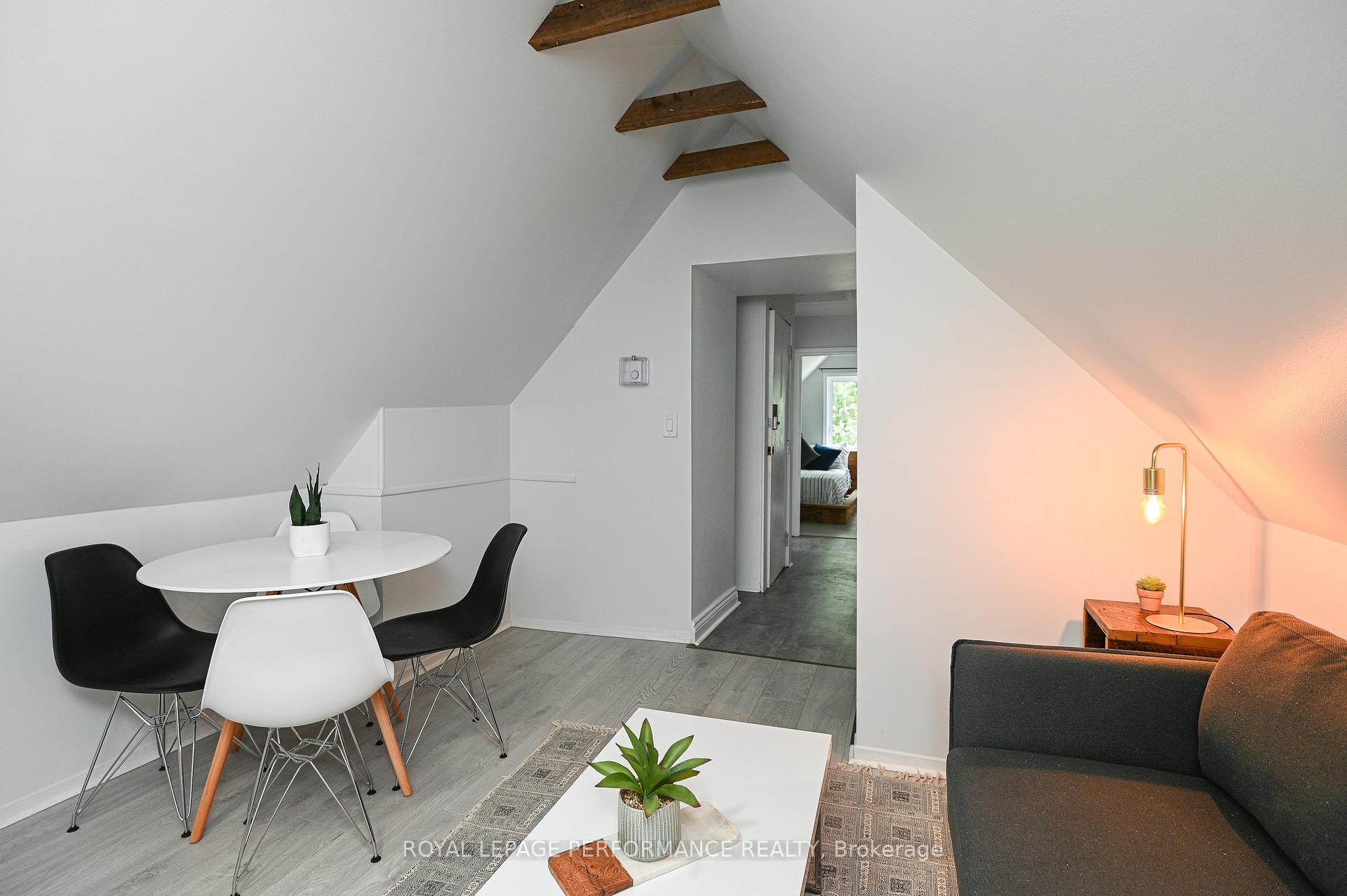 Photo 10 of Unit 3, 123 Pamilla Street, Ottawa, West Centre Town — HOMEH