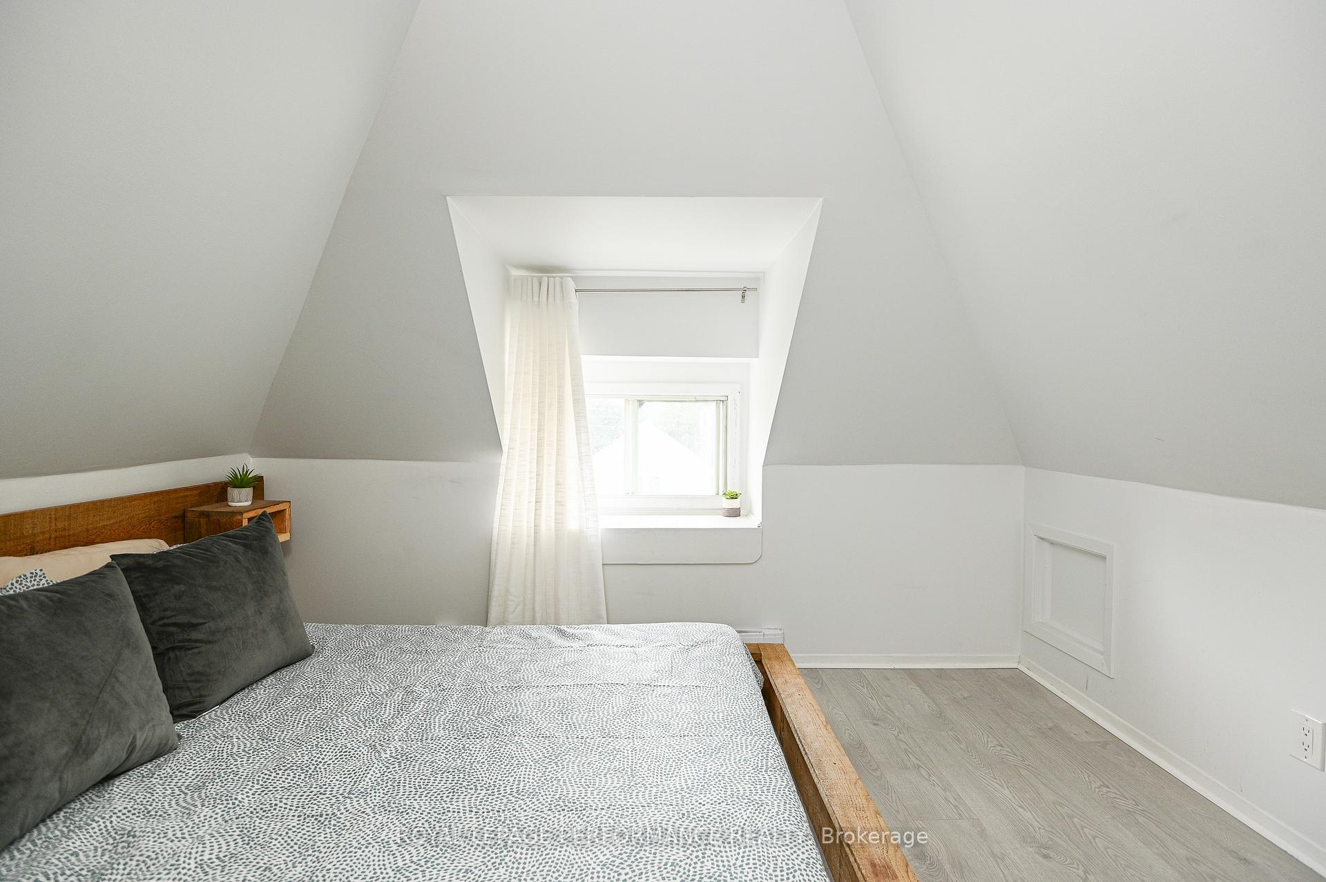 Photo 13 of Unit 3, 123 Pamilla Street, Ottawa, West Centre Town — HOMEH