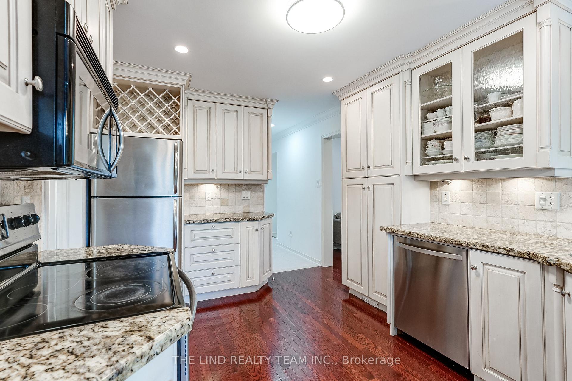 Photo 8 of 97 Thompson Drive, East Gwillimbury, Holland Landing — HOMEH