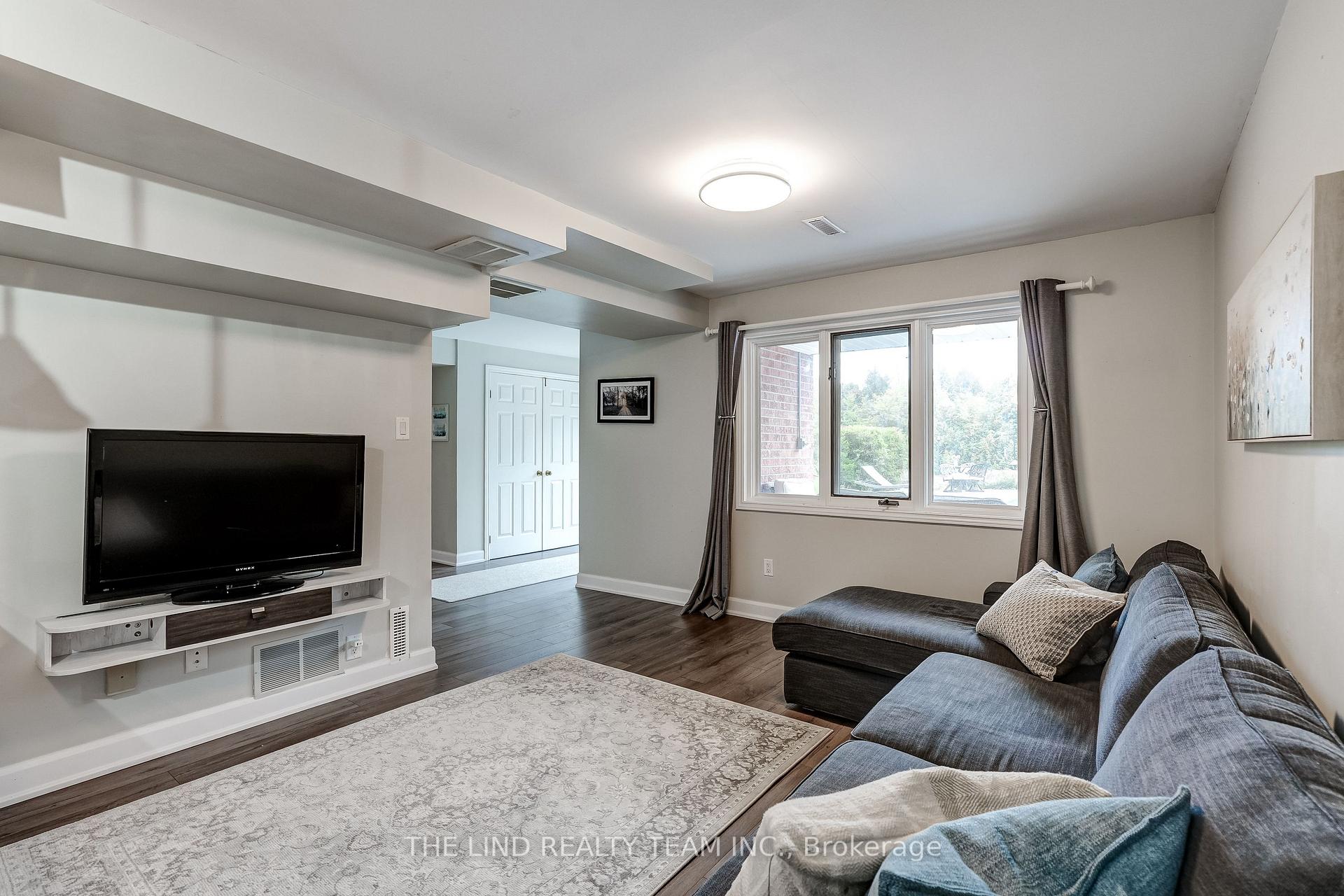 Photo 26 of 97 Thompson Drive, East Gwillimbury, Holland Landing — HOMEH