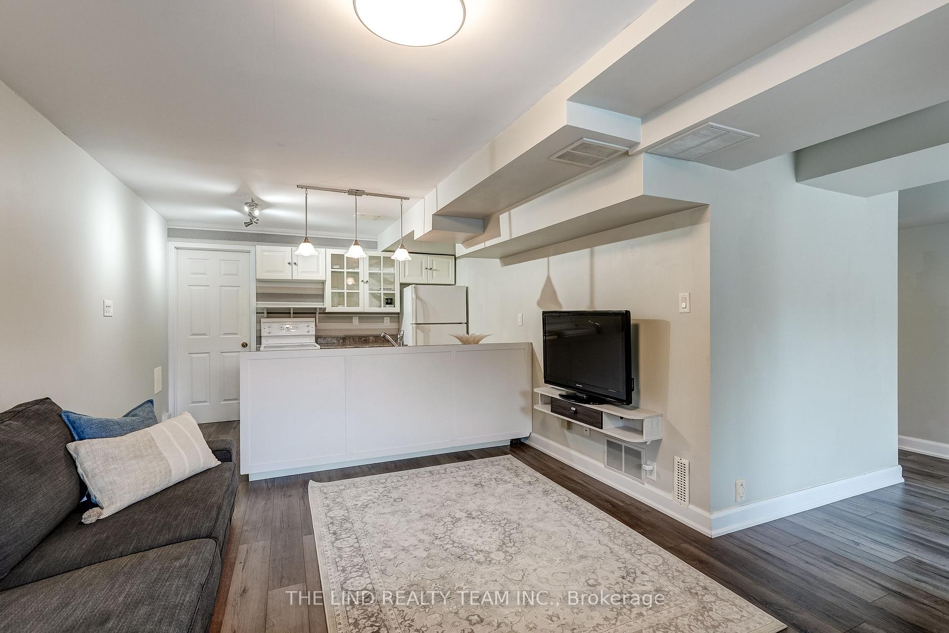 Photo 30 of 97 Thompson Drive, East Gwillimbury, Holland Landing — HOMEH