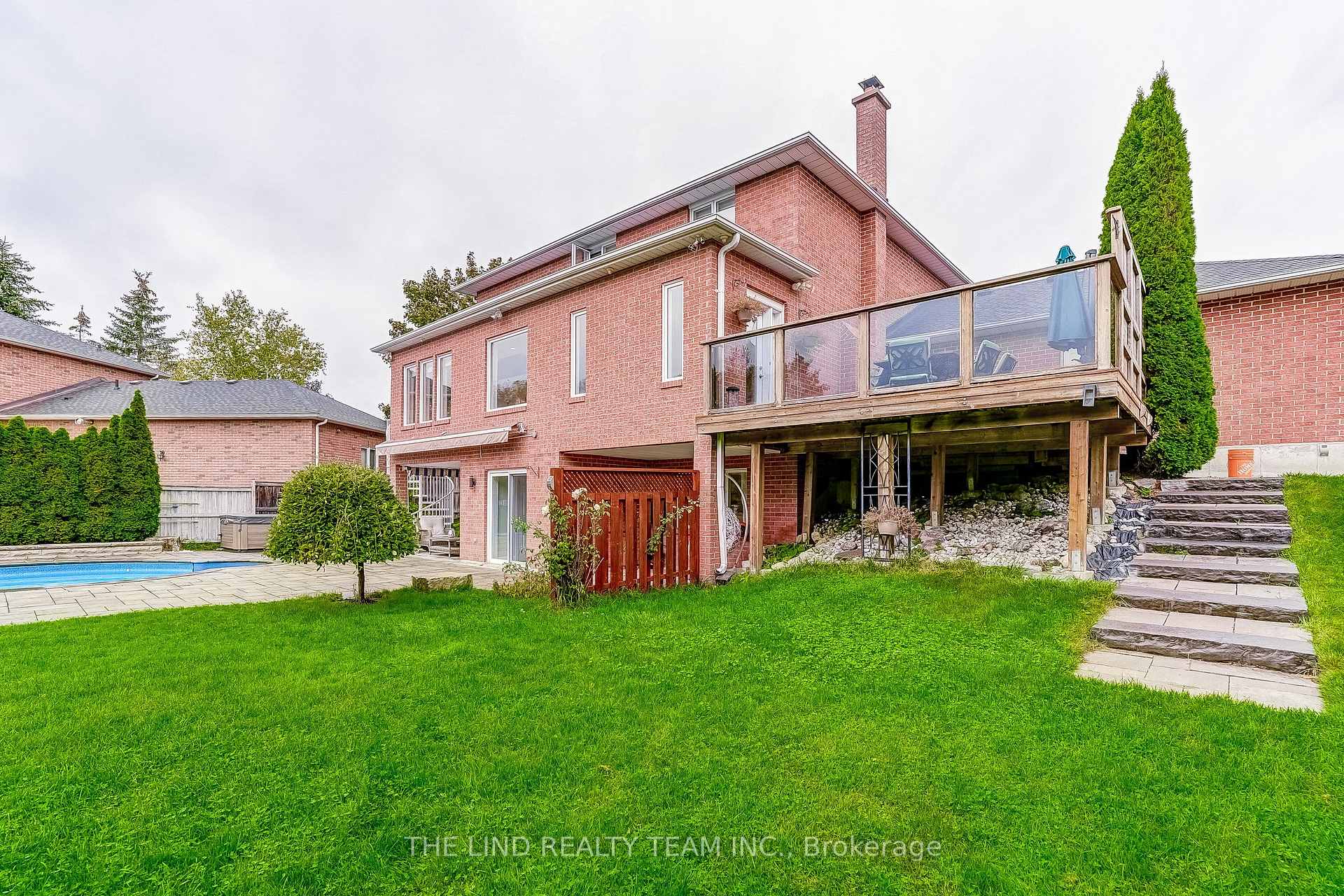 Photo 40 of 97 Thompson Drive, East Gwillimbury, Holland Landing — HOMEH