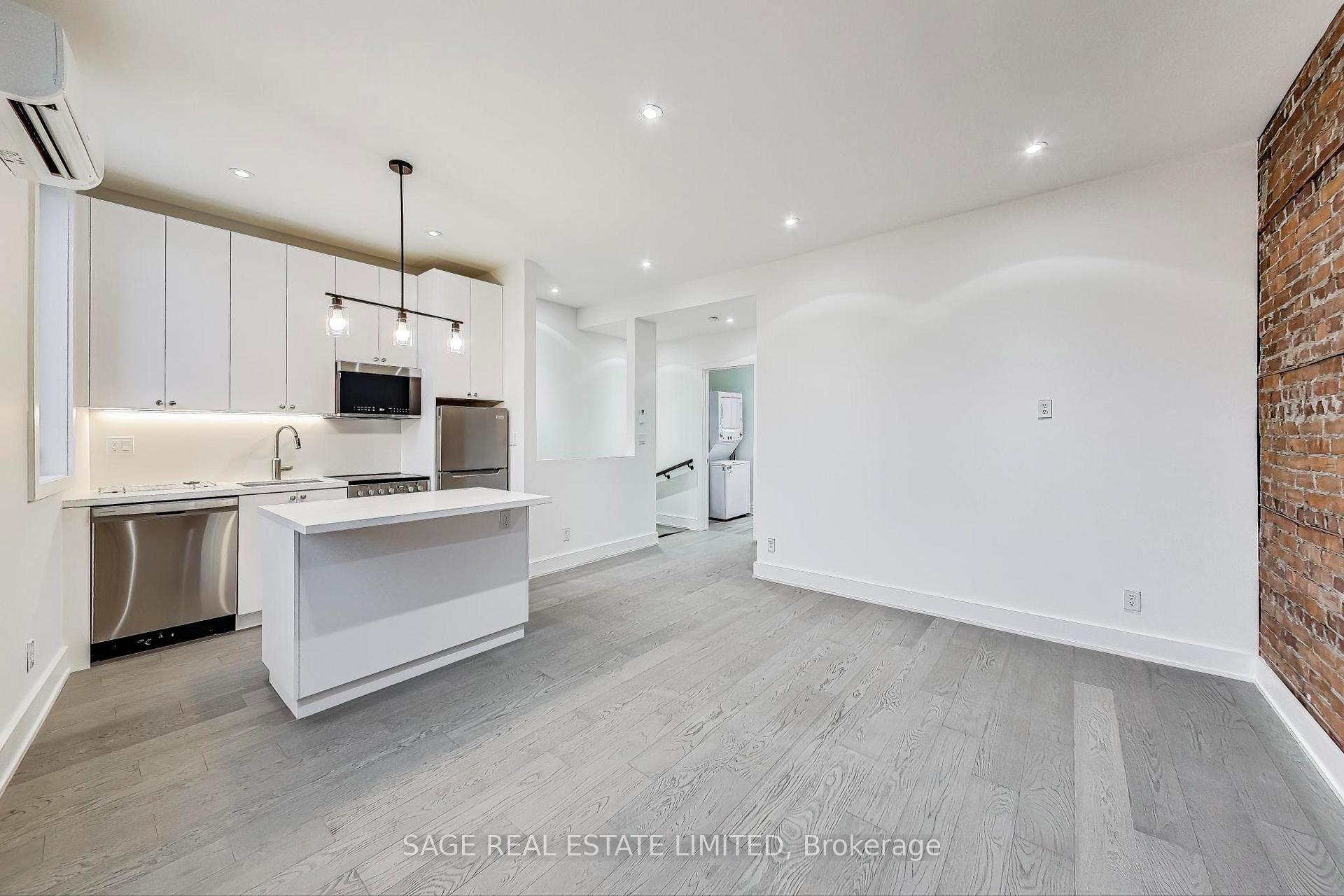 Photo 7 of Unit Upper, 2551 Yonge Street, Toronto, Mount Pleasant East — HOMEH