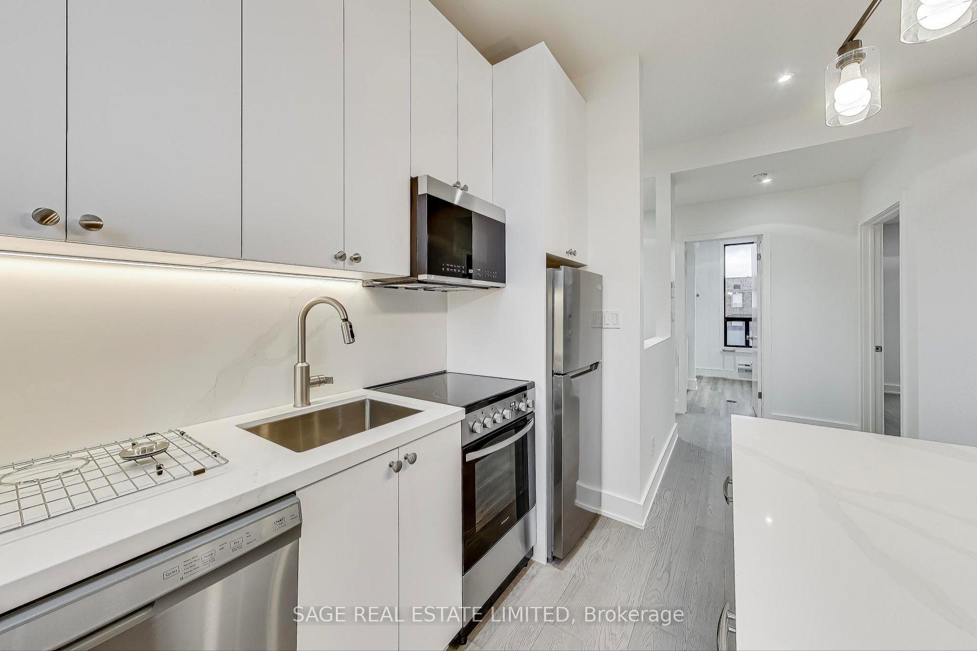 Photo 10 of Unit Upper, 2551 Yonge Street, Toronto, Mount Pleasant East — HOMEH