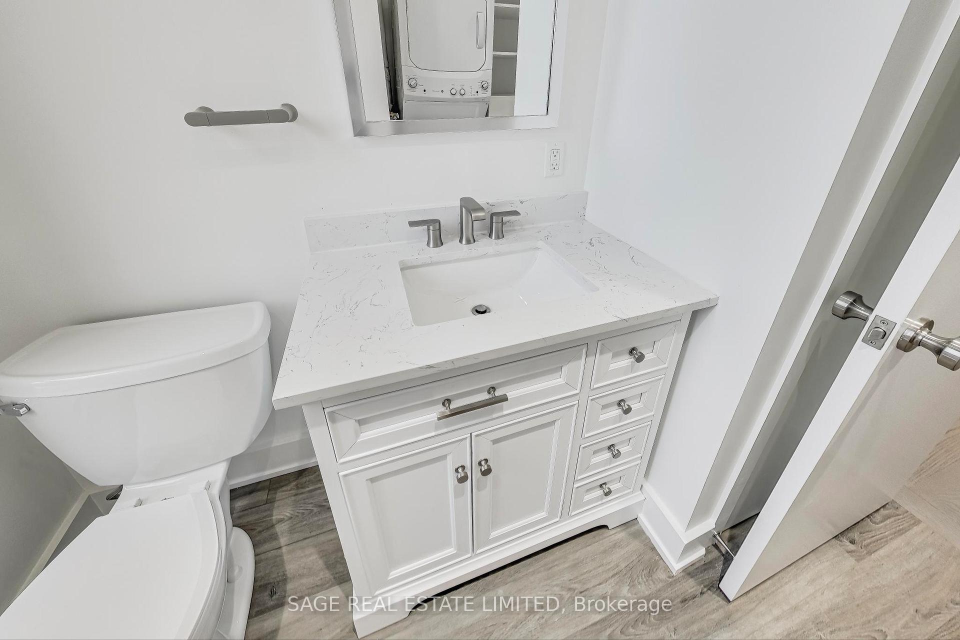 Photo 13 of Unit Upper, 2551 Yonge Street, Toronto, Mount Pleasant East — HOMEH