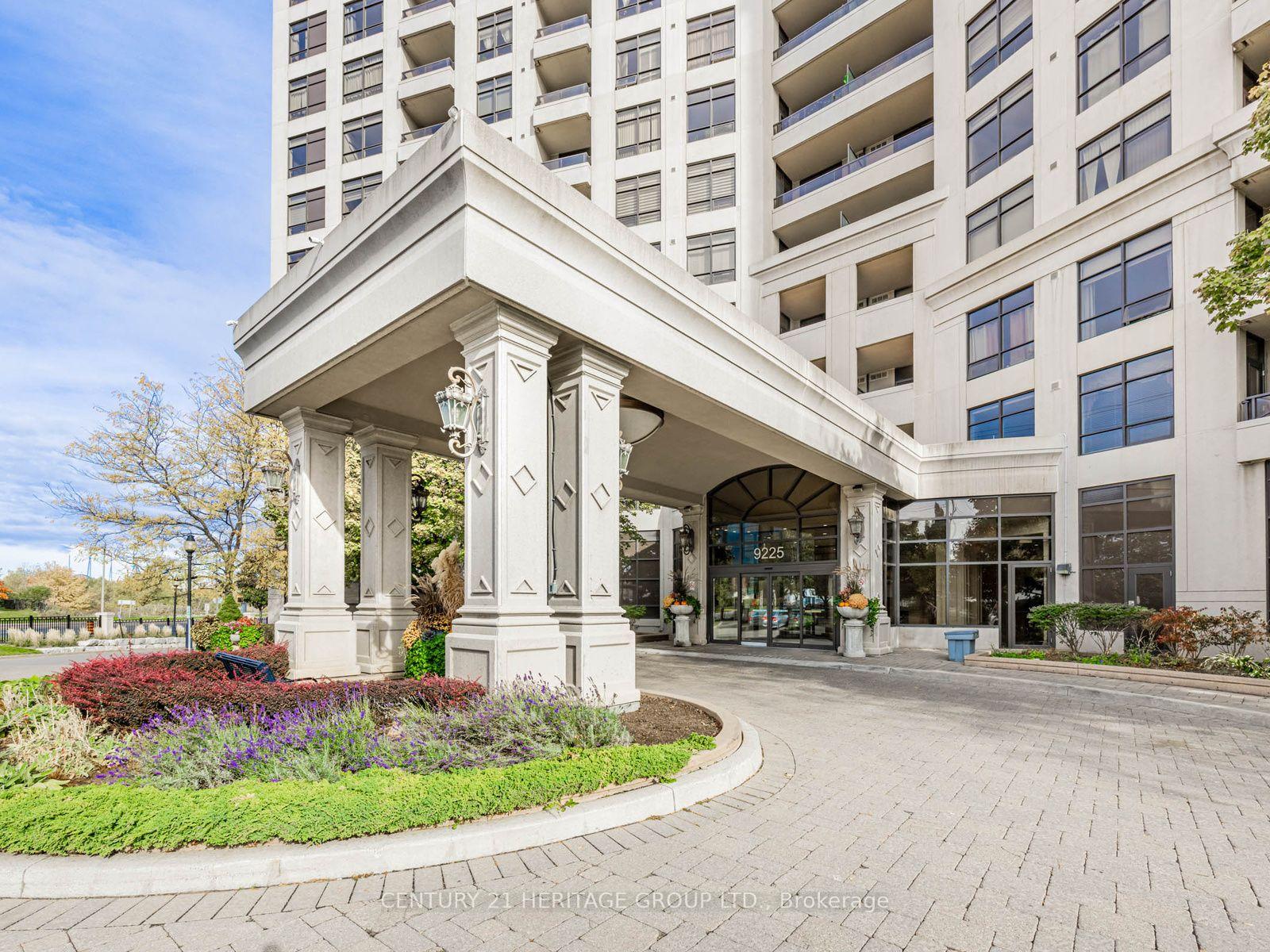 Photo 2 of Unit 1611, 9225 Jane Street, Vaughan, Maple — HOMEH