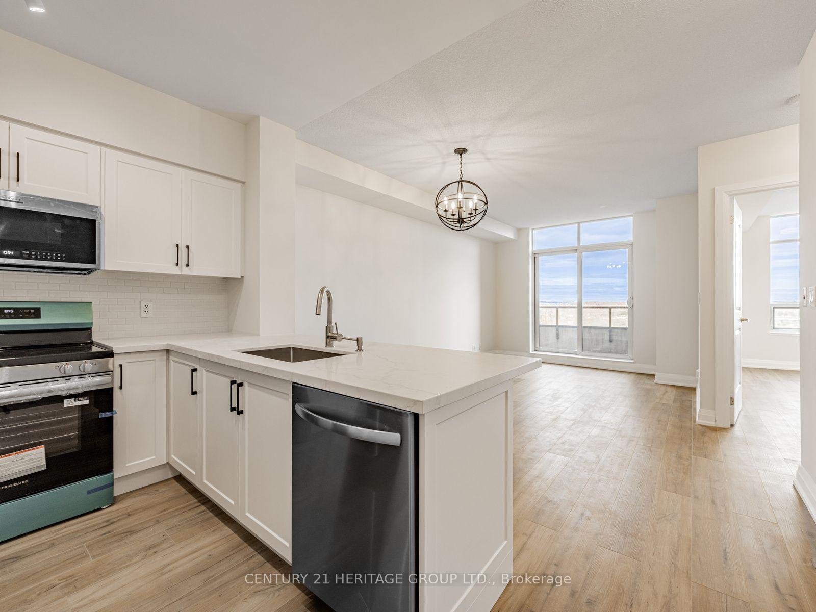 Photo 6 of Unit 1611, 9225 Jane Street, Vaughan, Maple — HOMEH