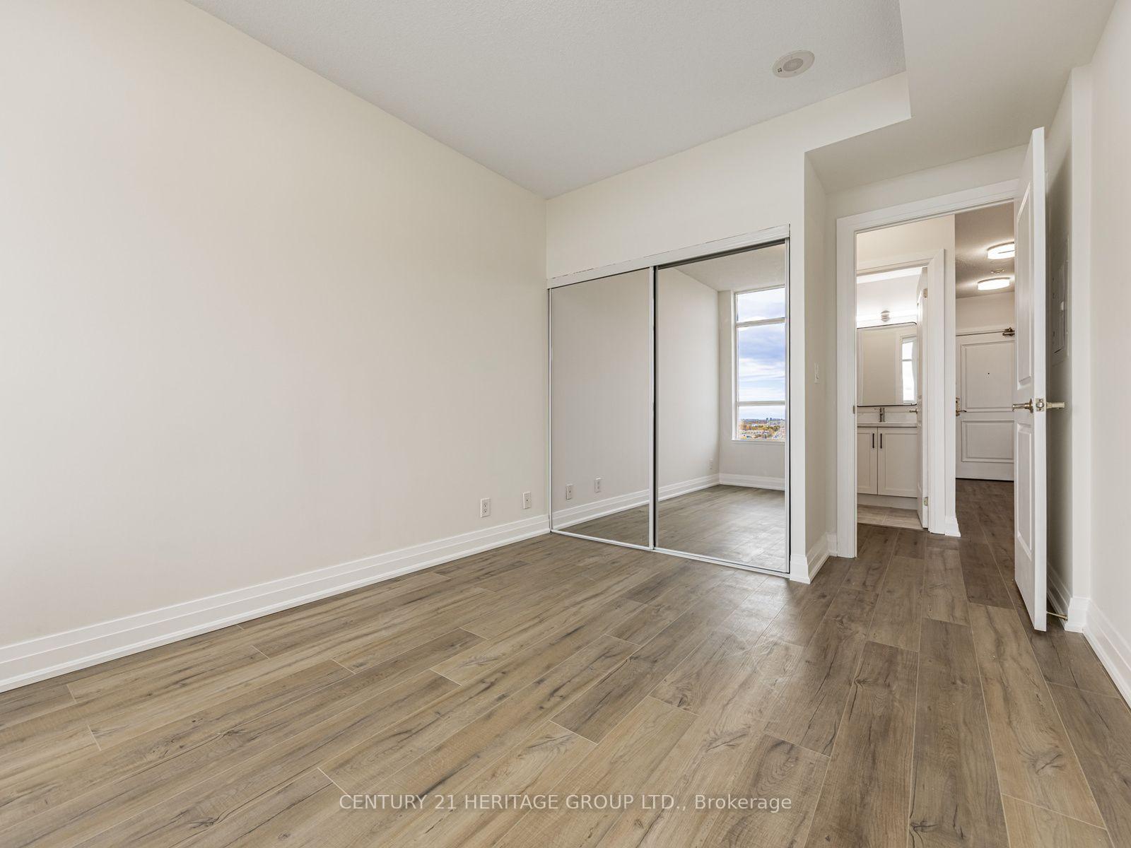 Photo 15 of Unit 1611, 9225 Jane Street, Vaughan, Maple — HOMEH
